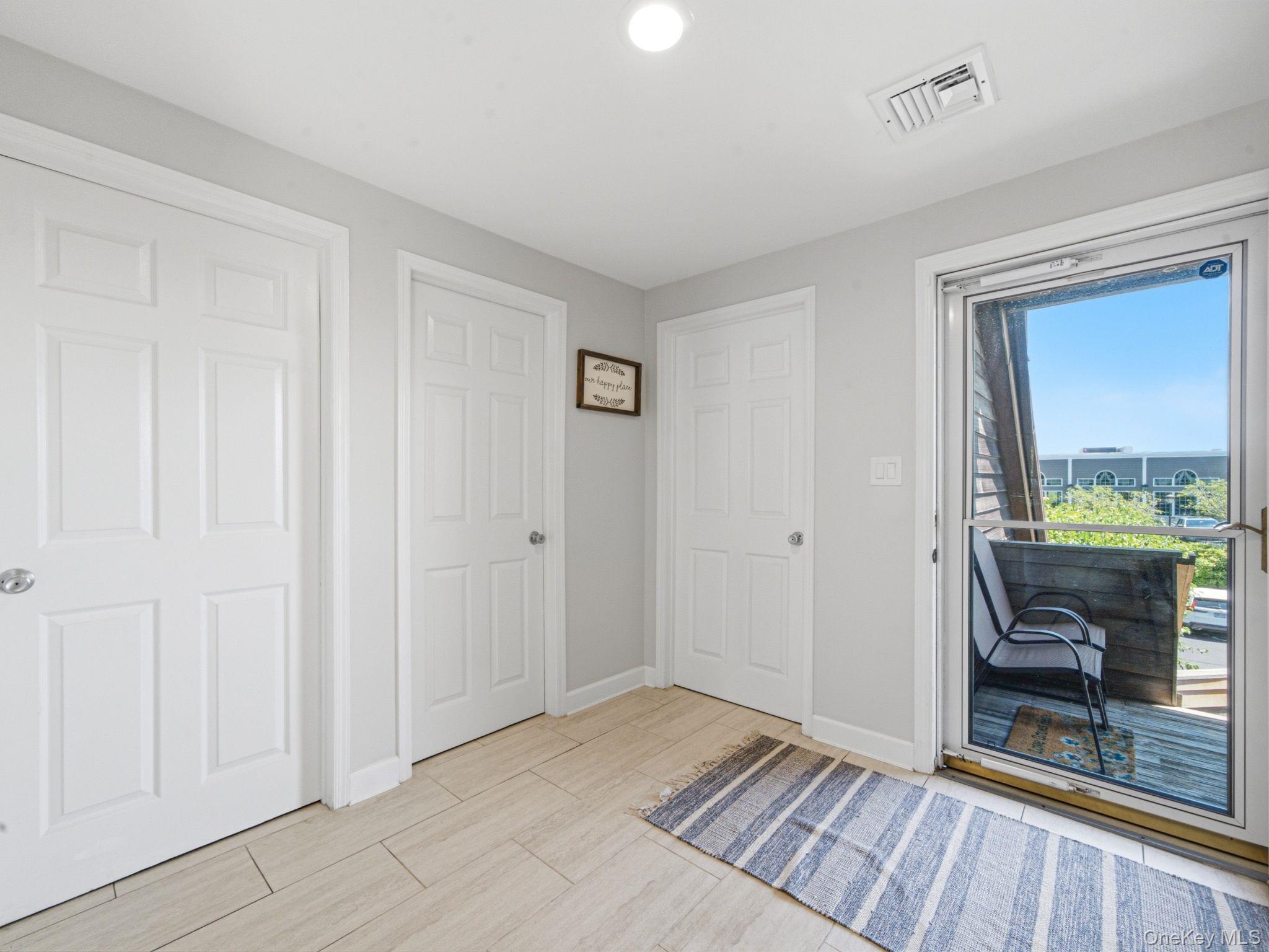 103 Fox Hill Drive Property Photo 14