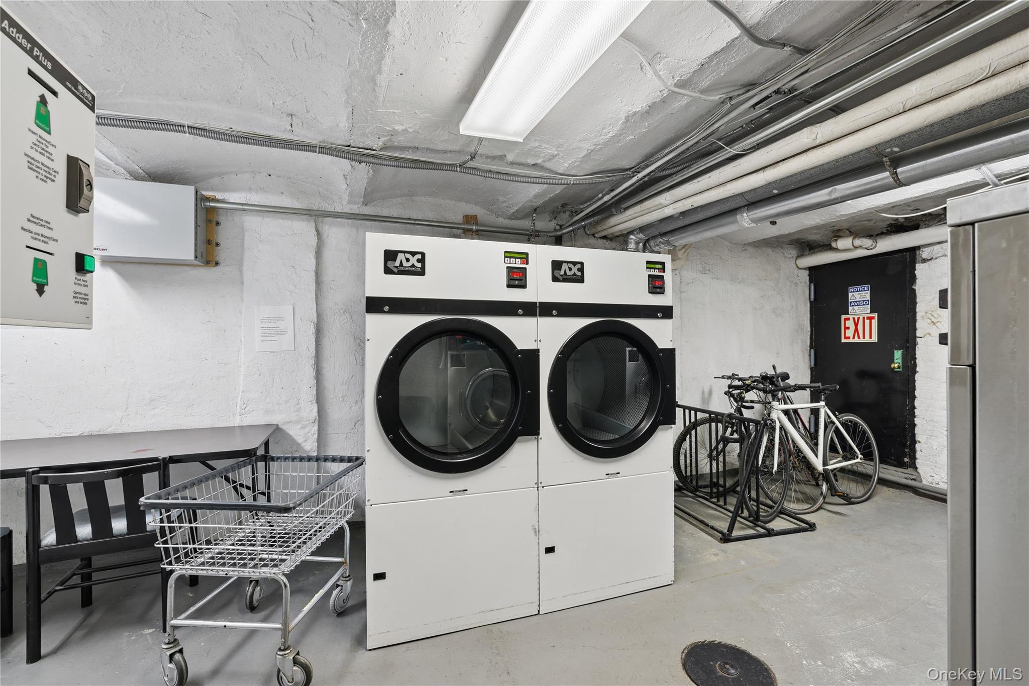 169 Allen Street 4a Property Photo 15