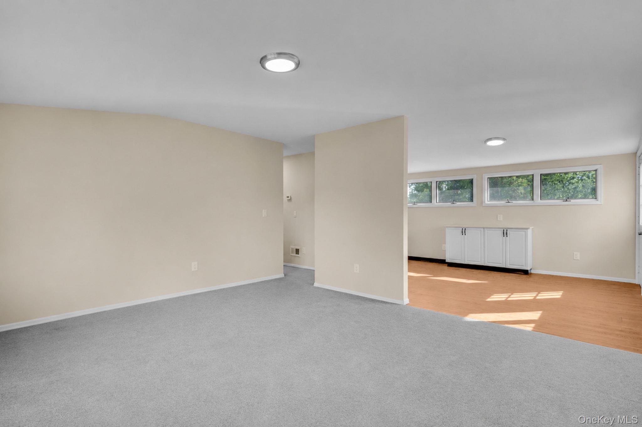 381 N Clinton Avenue Property Photo 15
