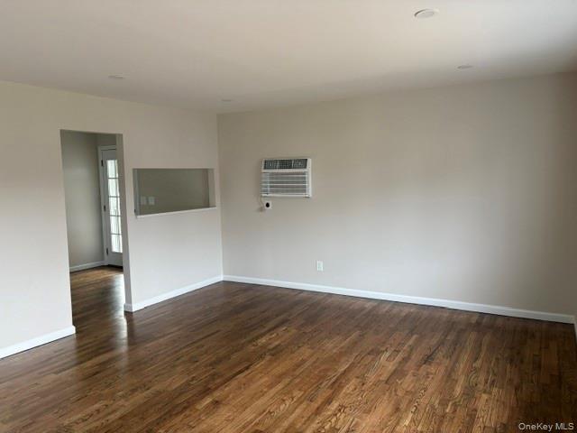 381 N Clinton Avenue Property Photo 25