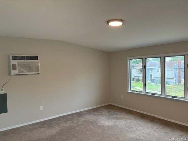 381 N Clinton Avenue Property Photo 27