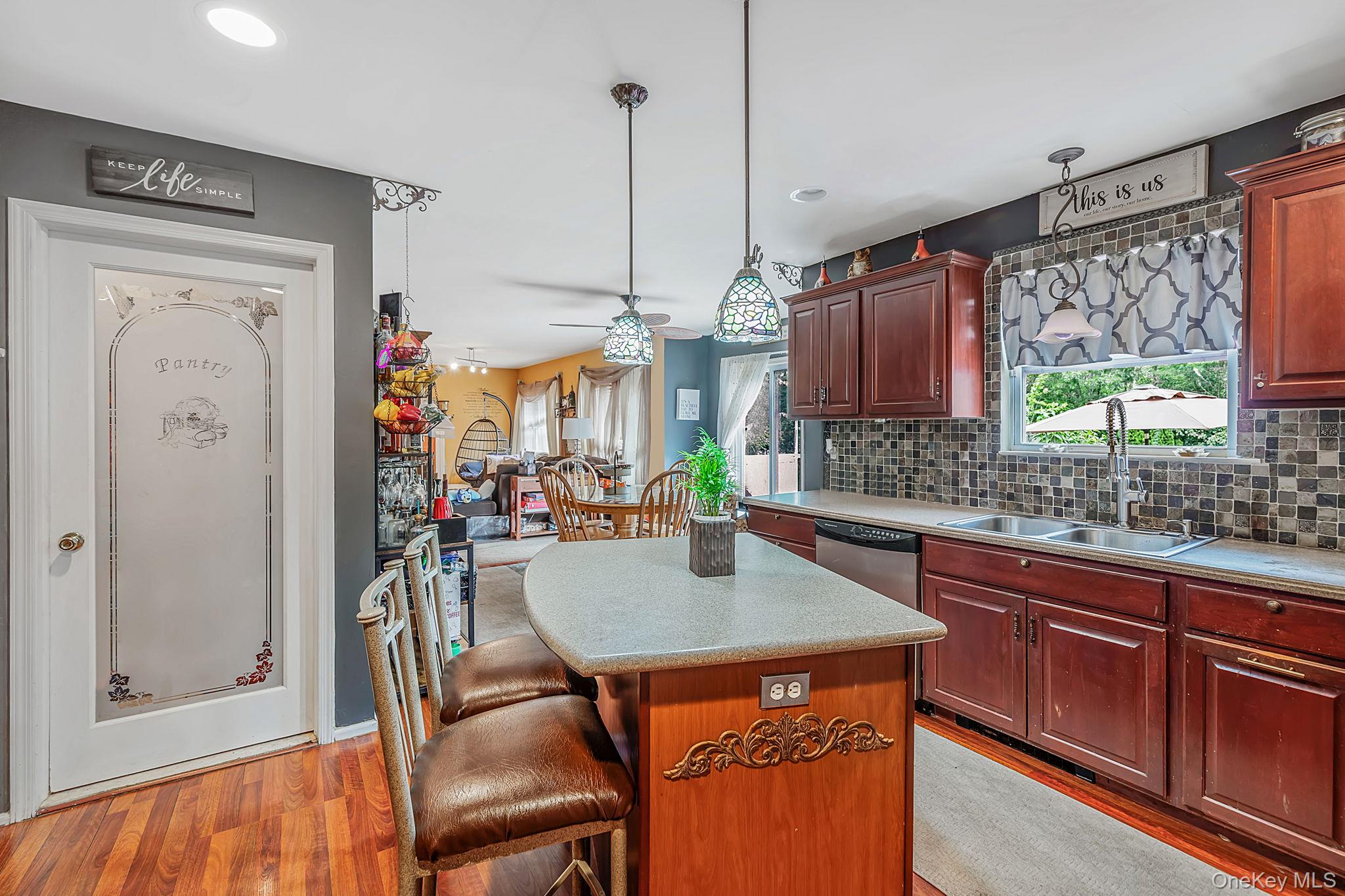 17 Holmes Avenue Property Photo 14