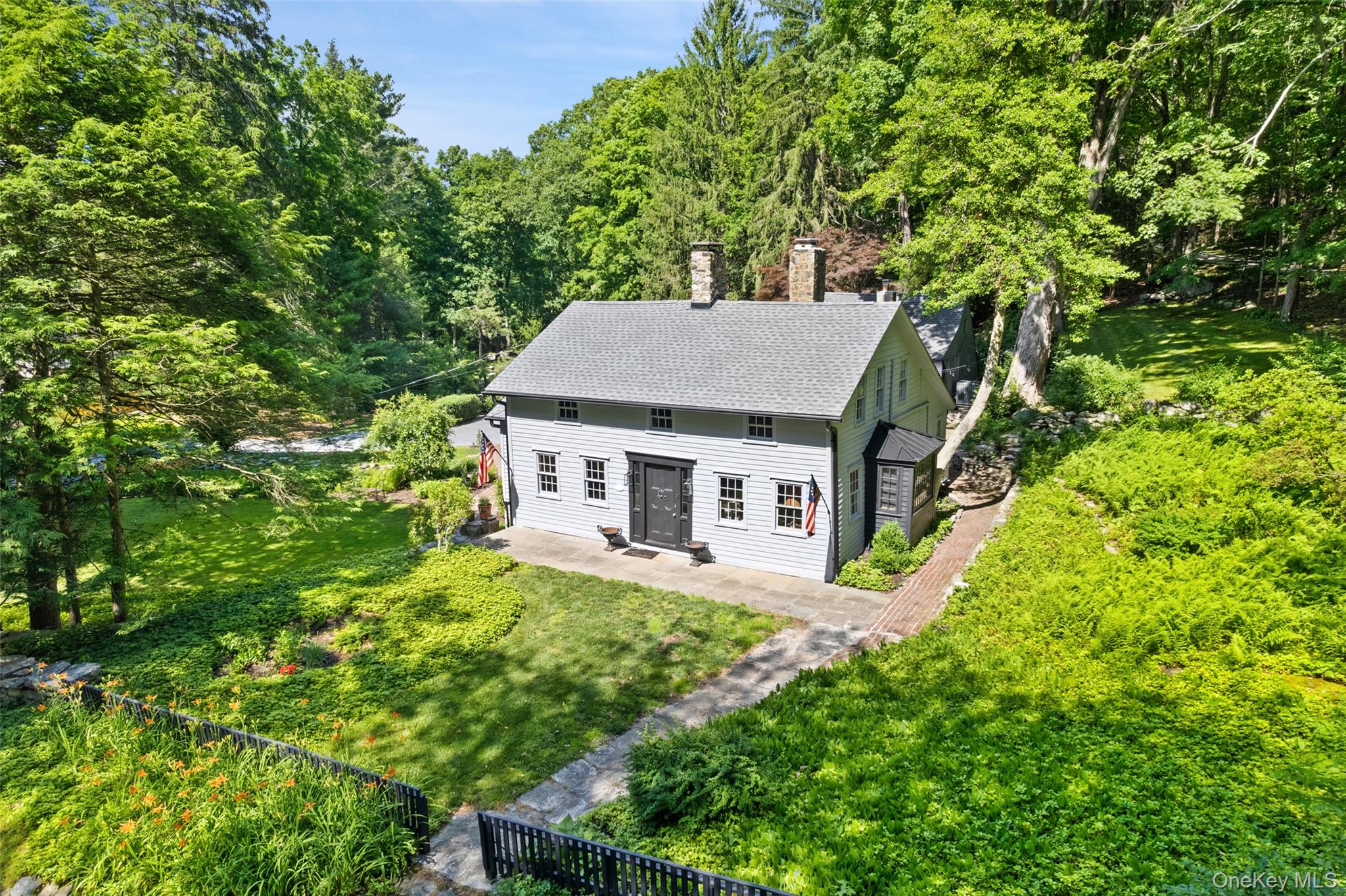 35 Old Snake Hill Road Property Photo 1