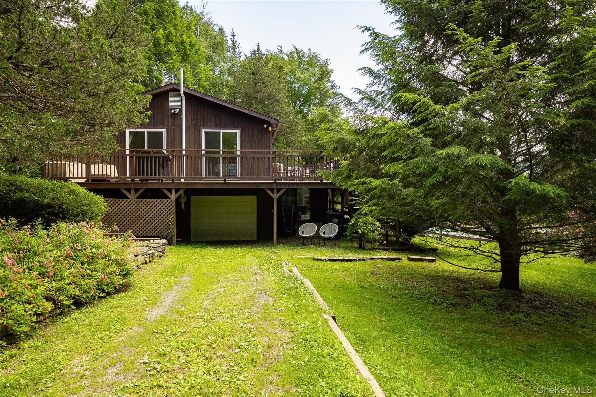 15 Horseshoe Lane Property Photo 3