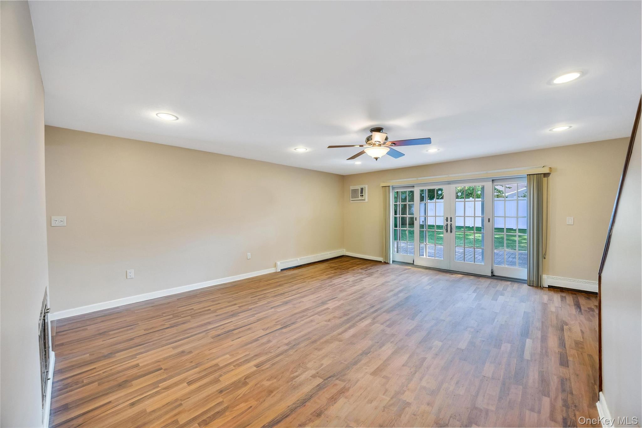21 Horn Lane Property Photo 13