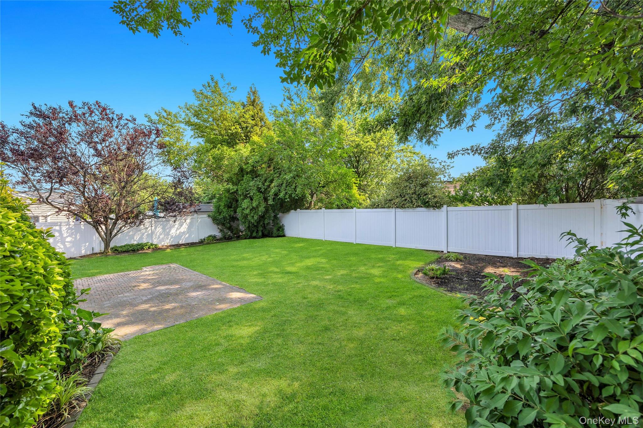 21 Horn Lane Property Photo 27
