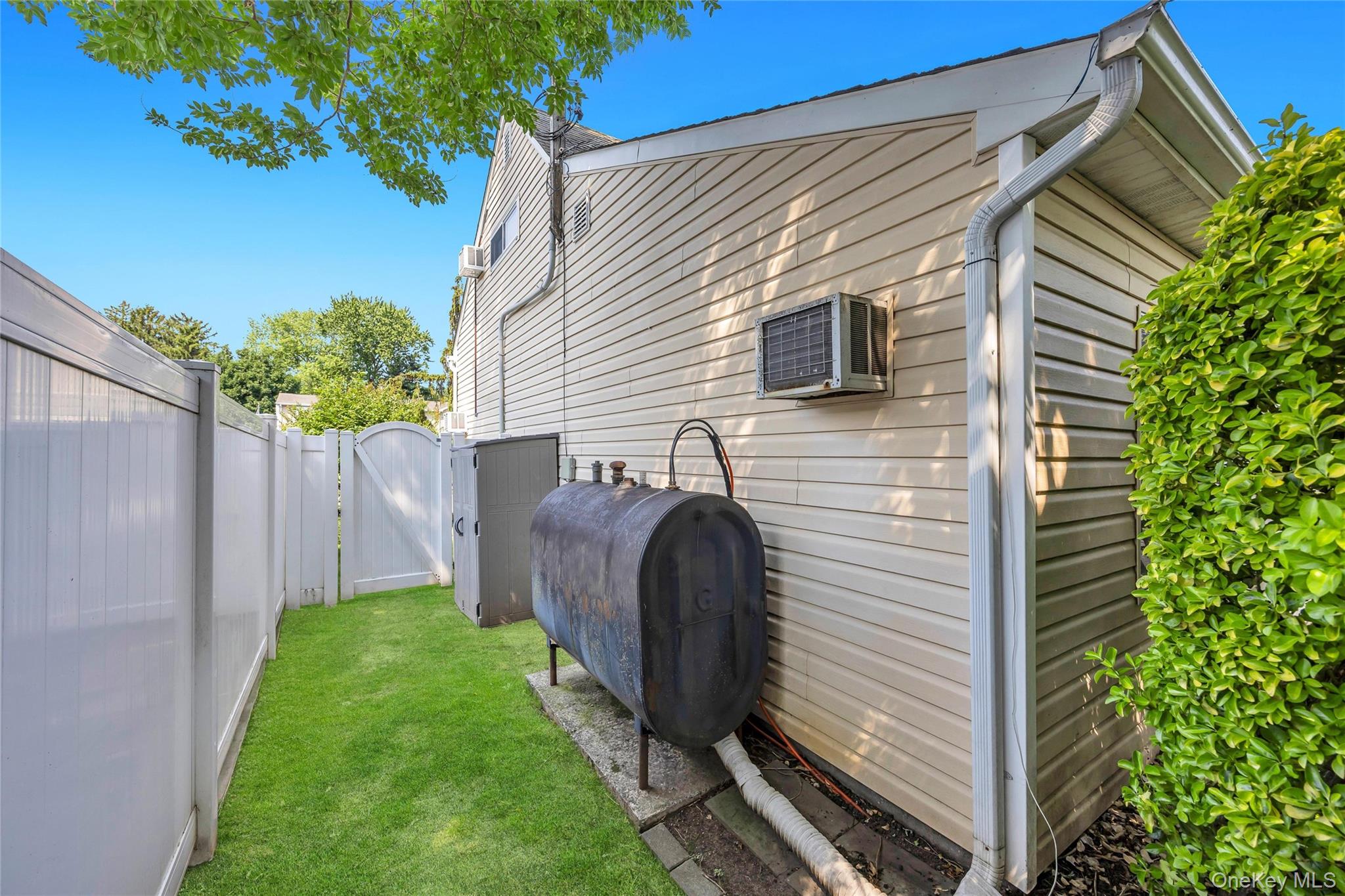 21 Horn Lane Property Photo 29