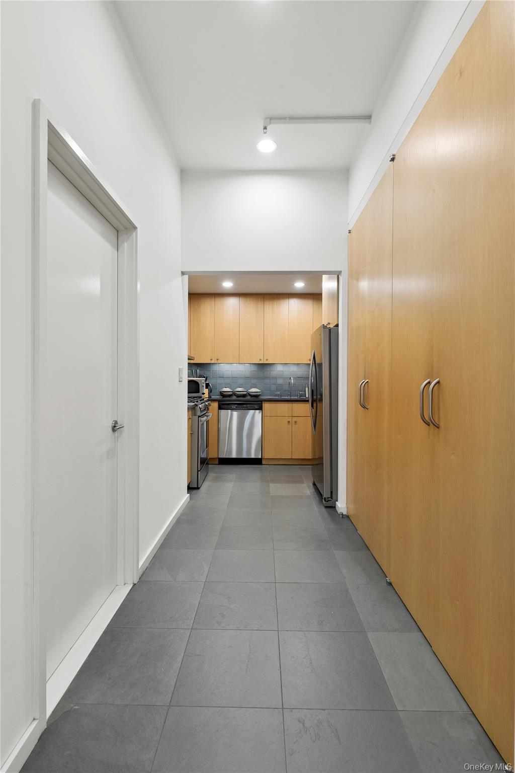 30 W 13th Street 4a Property Photo 4