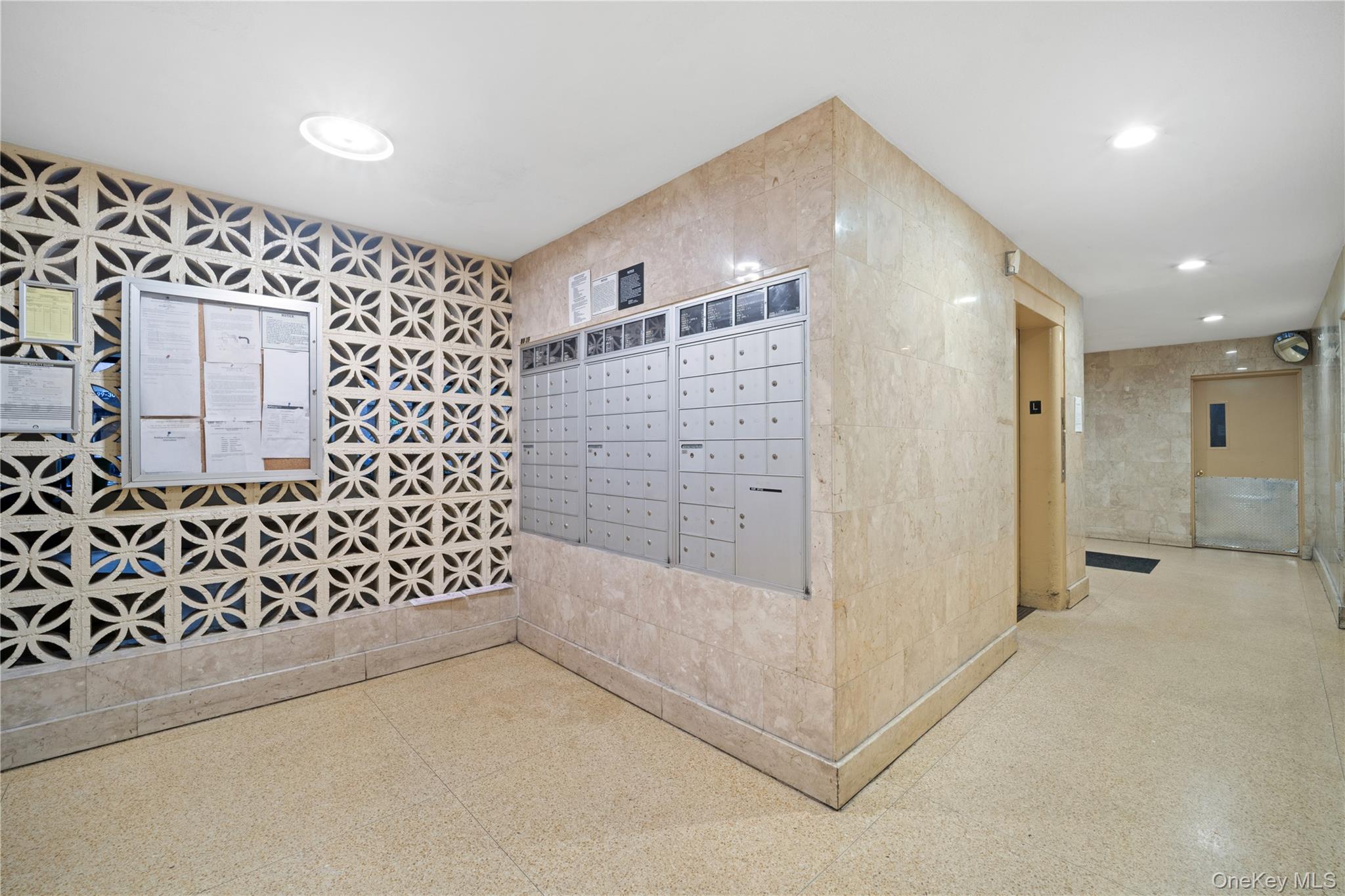 9935 59th Avenue 5e Property Photo 17