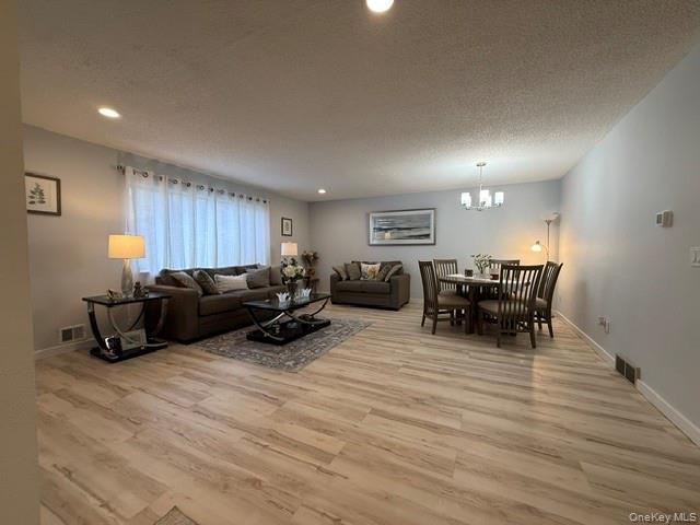 4205 Fox Lane Property Photo 3
