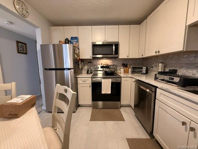 4205 Fox Lane Property Photo 11