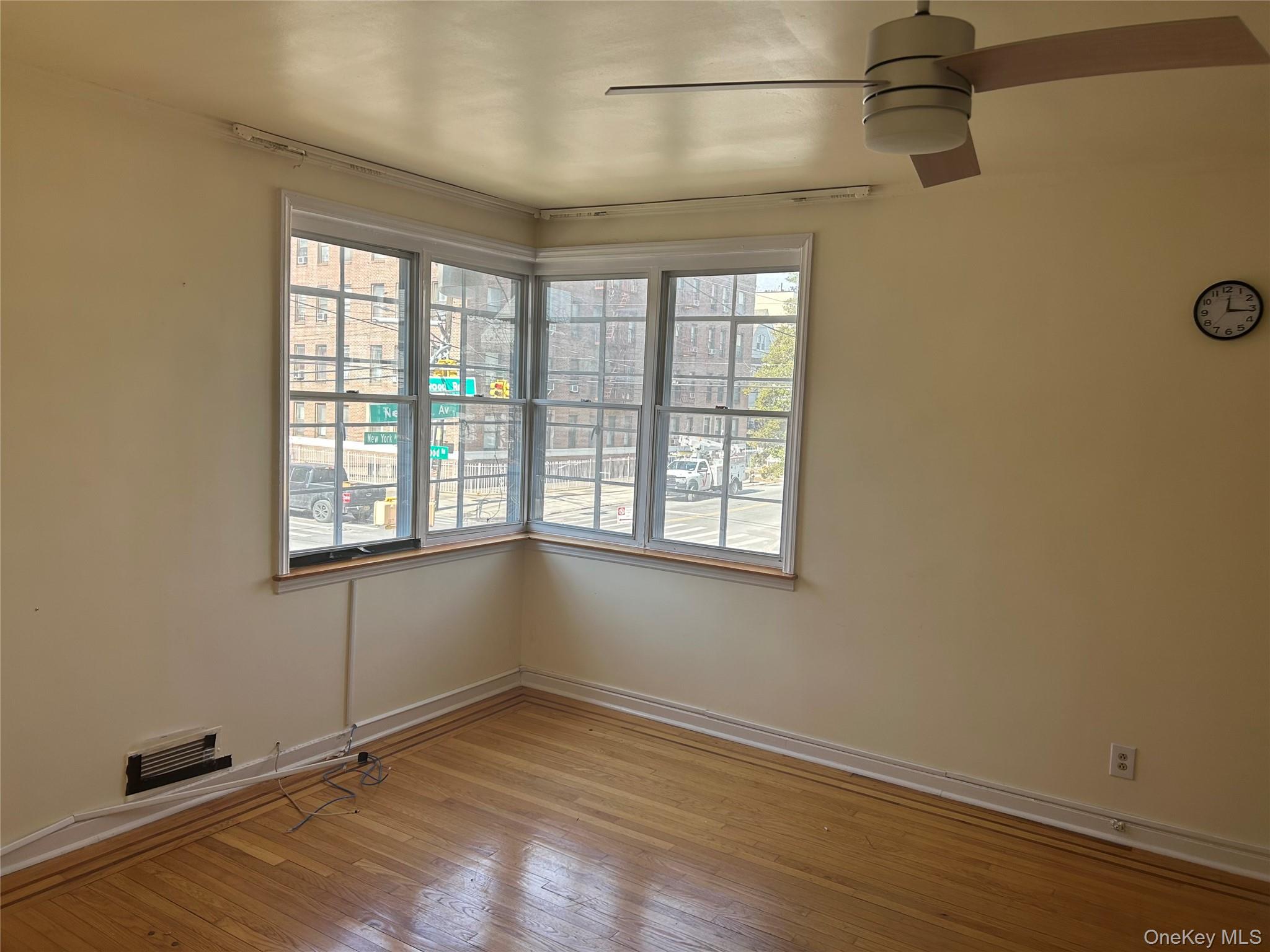 1585 New York Ave Property Photo 1