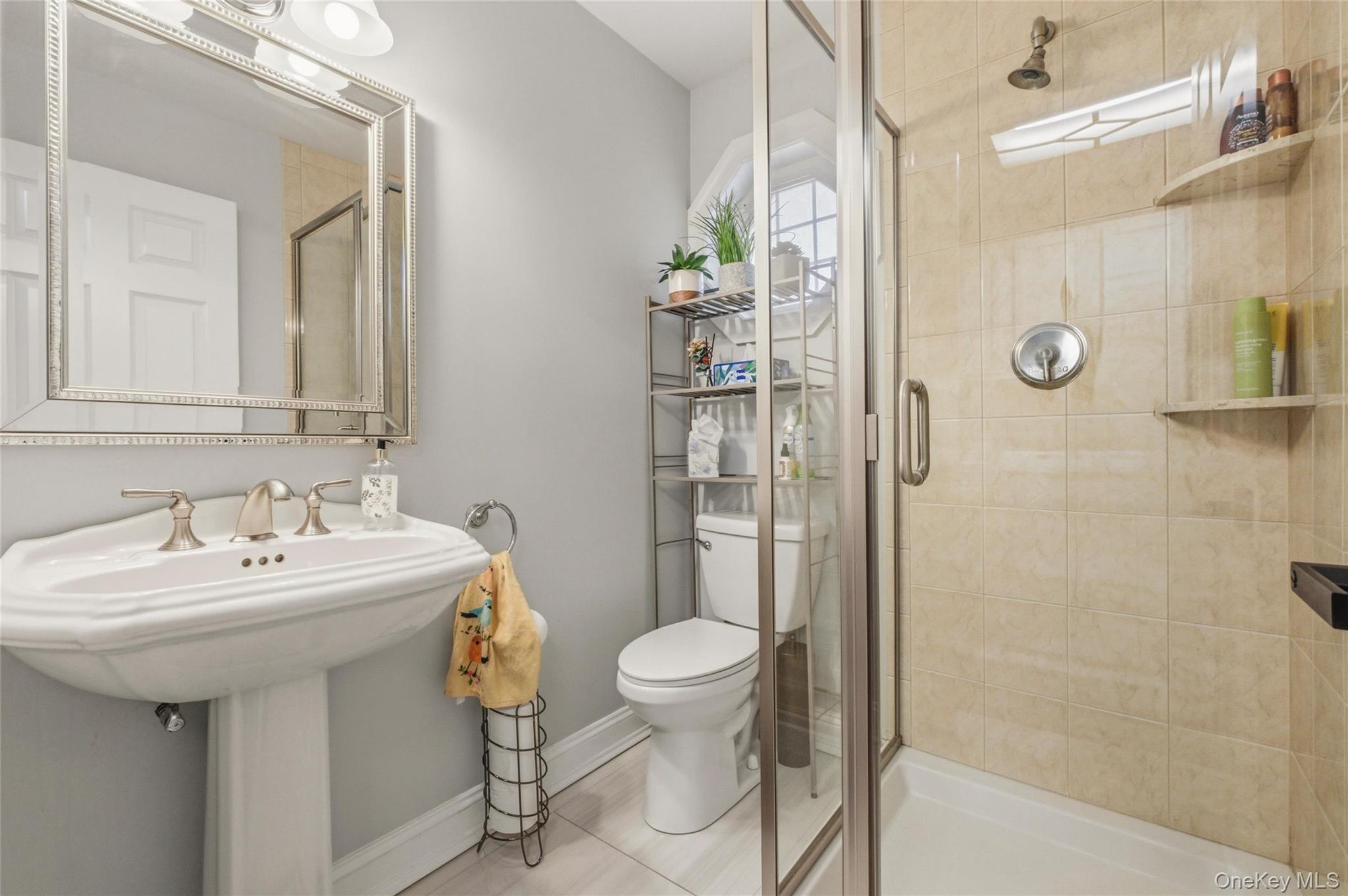 13 Gilbert Lane Property Photo 15