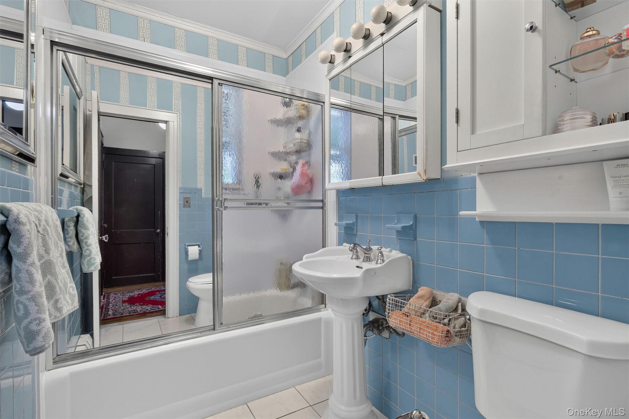 3112 Donald Court Property Photo 6