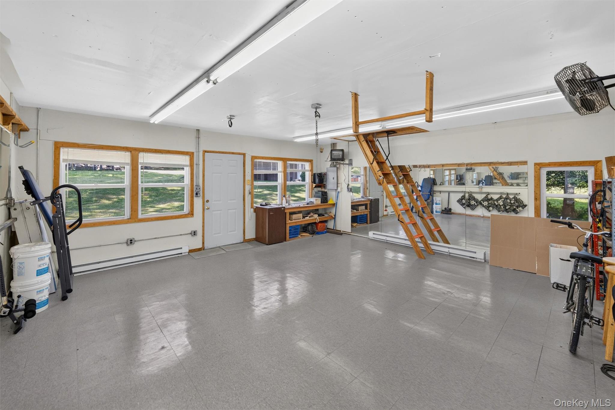 3112 Donald Court Property Photo 28