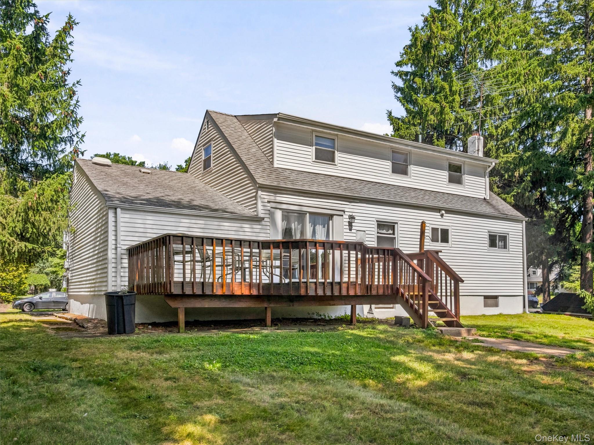 11 Hollow Drive Property Photo 31