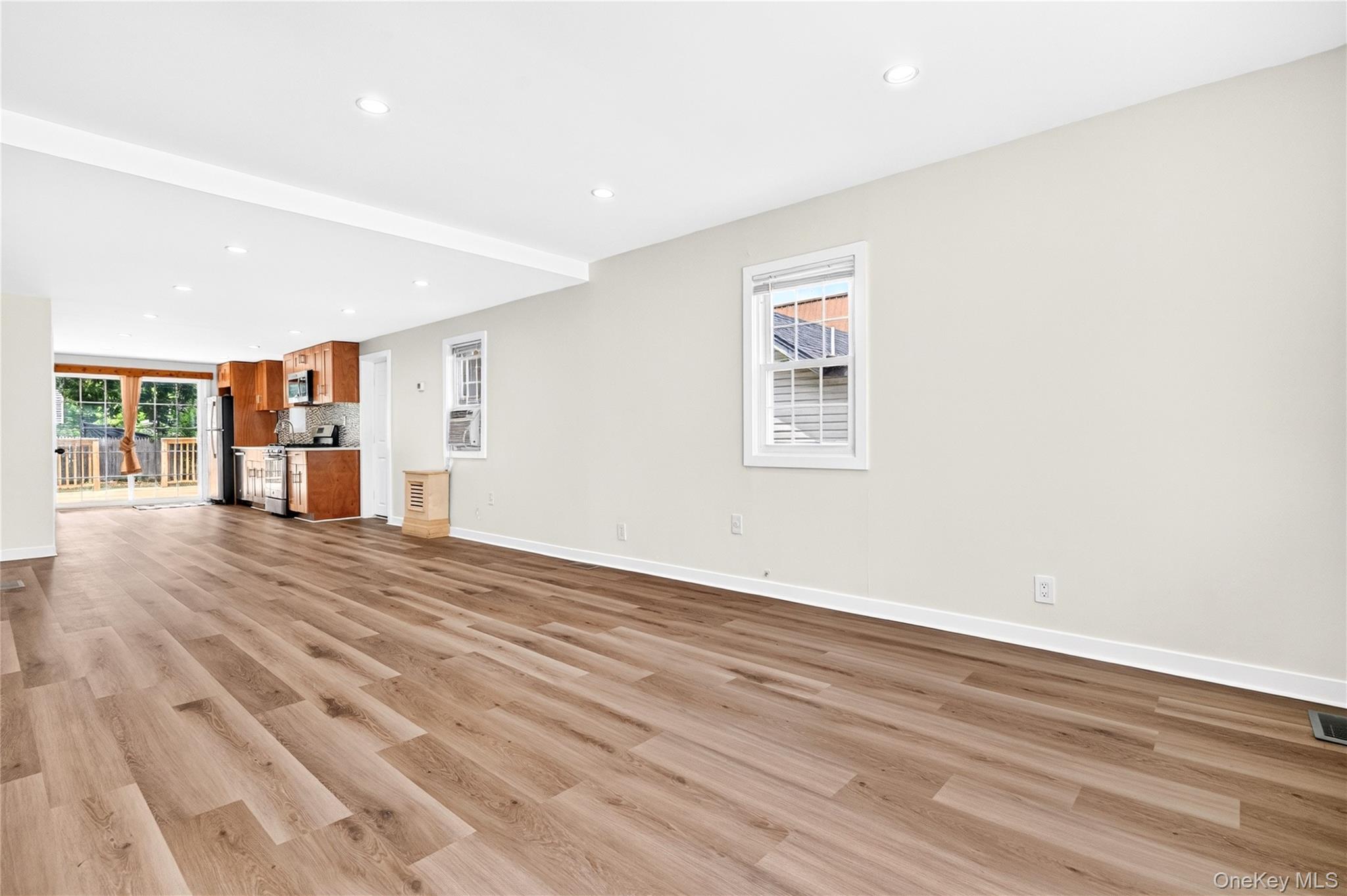 68 Ridgewood Avenue Property Photo 3