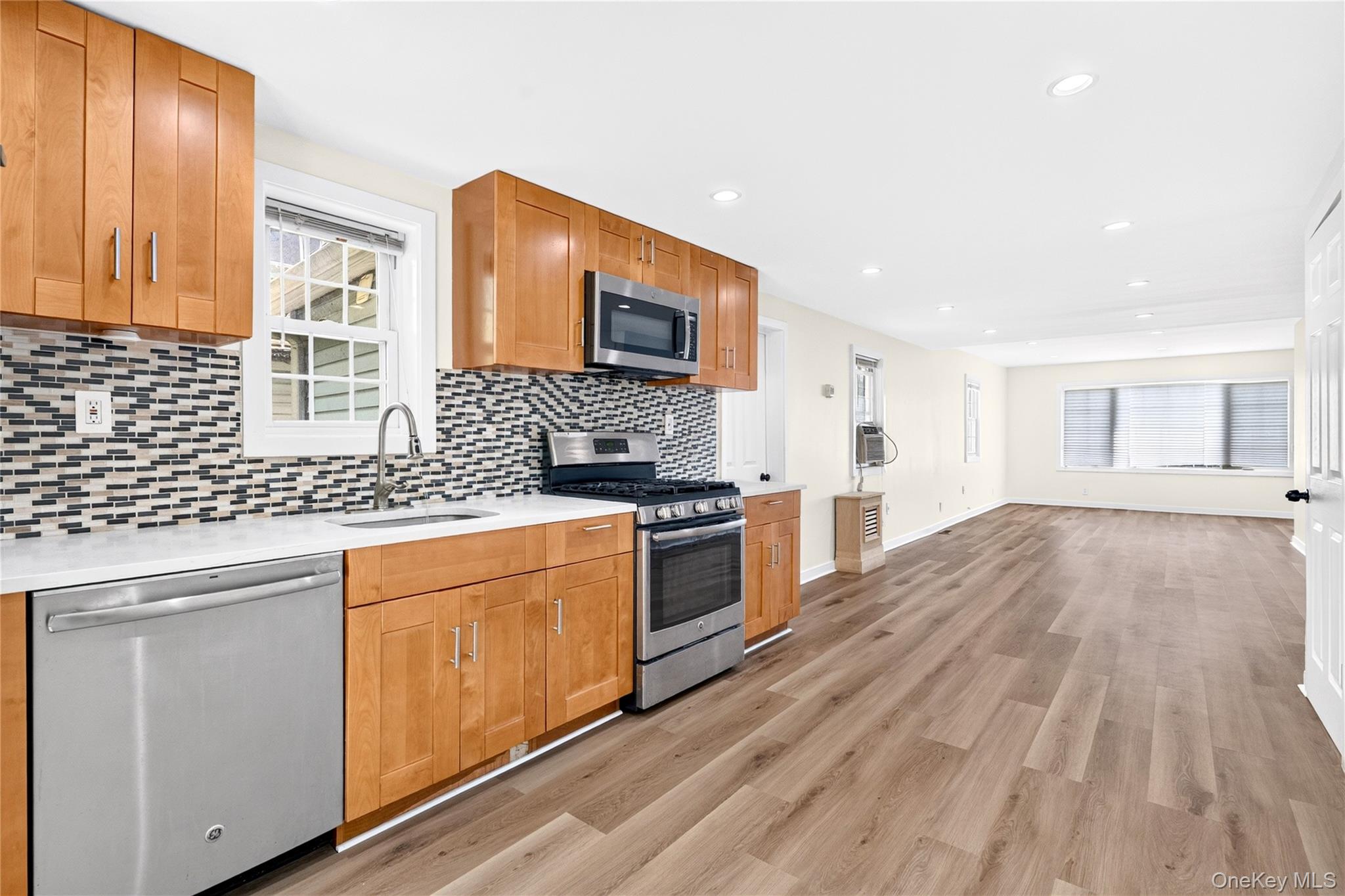 68 Ridgewood Avenue Property Photo 25