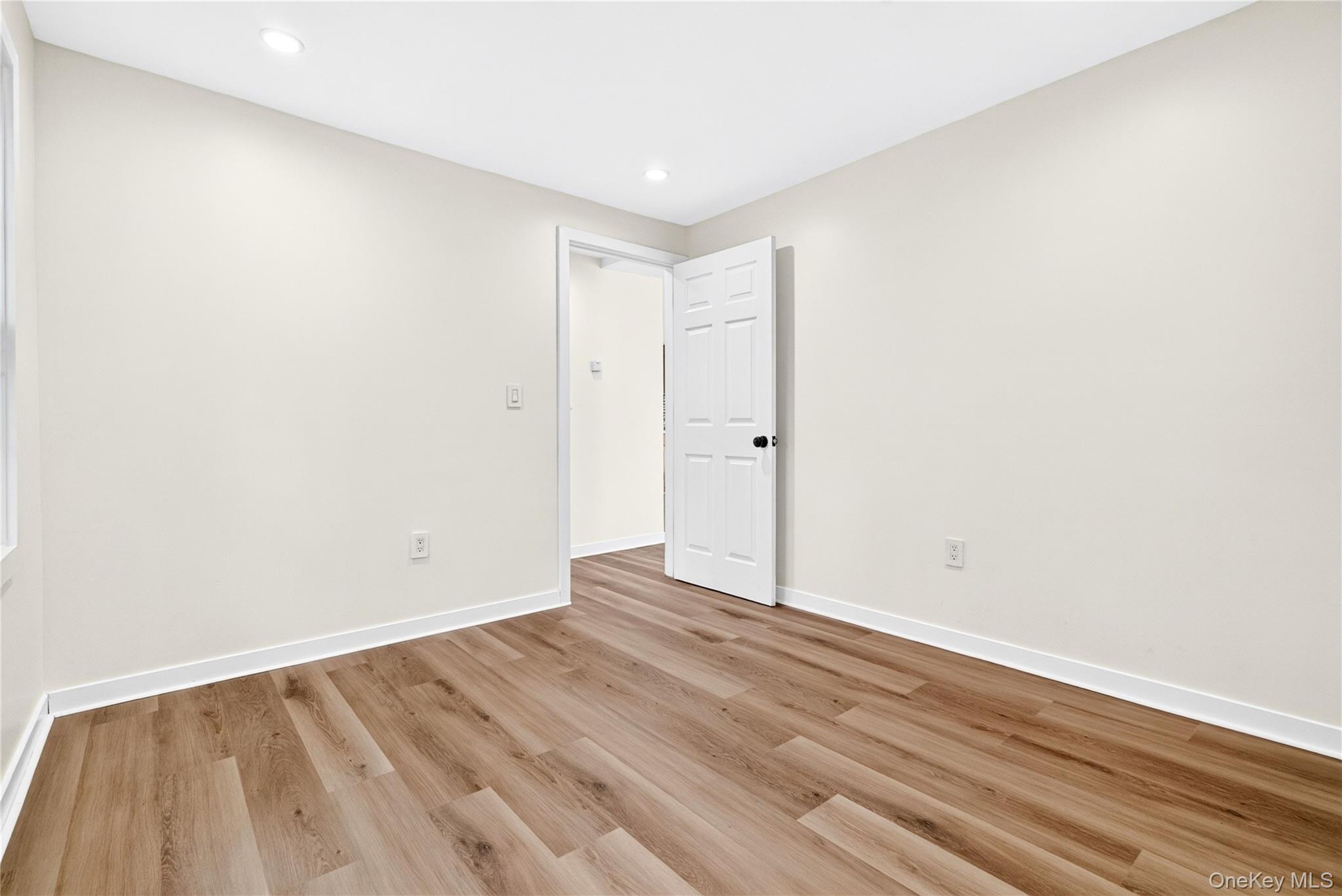 68 Ridgewood Avenue Property Photo 30