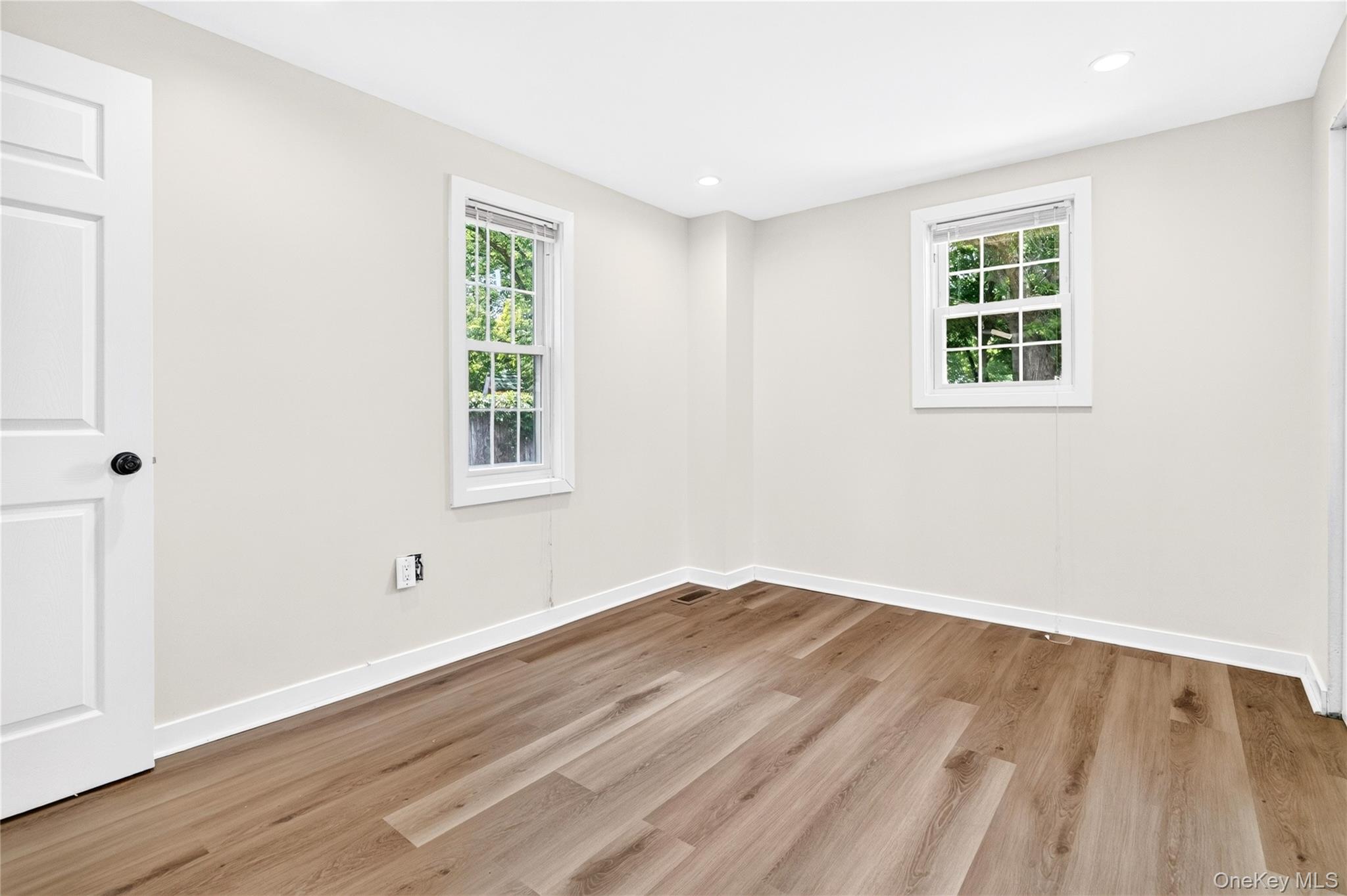 68 Ridgewood Avenue Property Photo 33