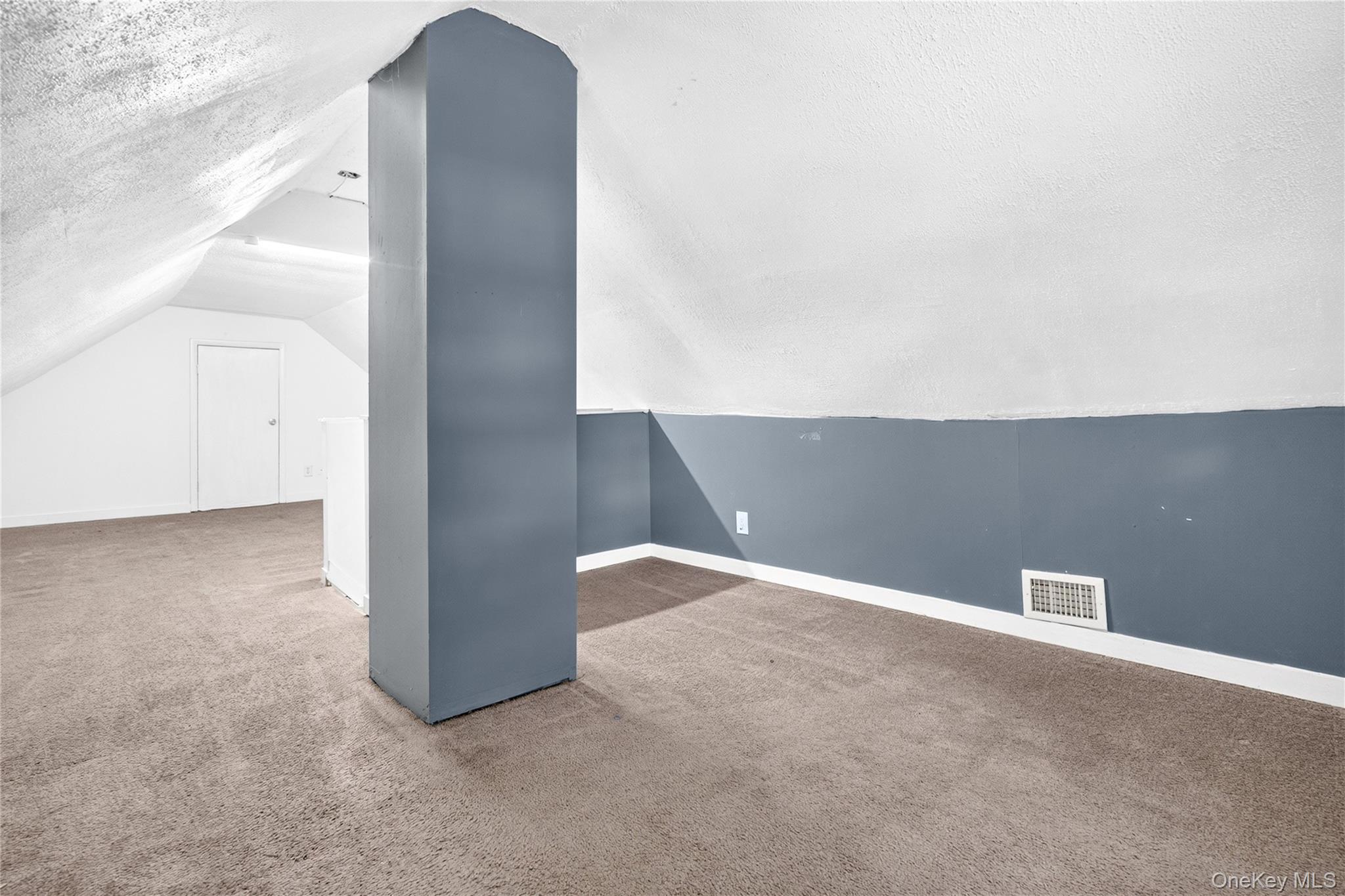 68 Ridgewood Avenue Property Photo 39