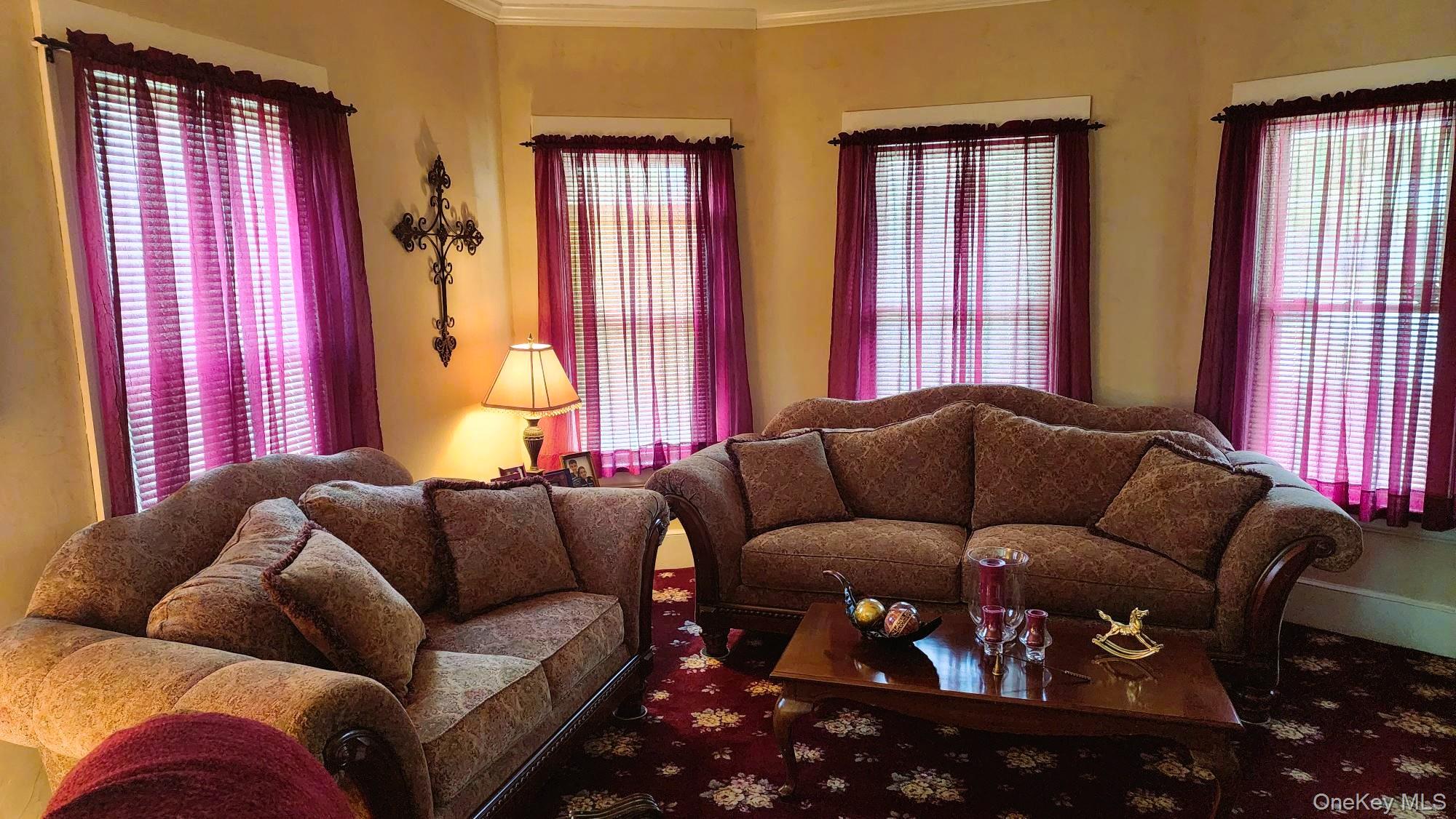 51 Lincoln Avenue Property Photo 10
