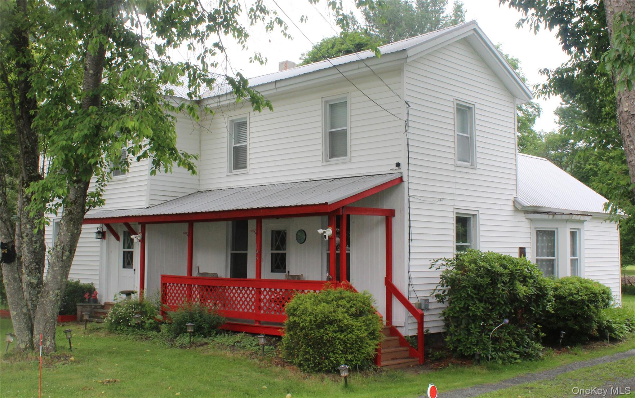 196 Rockland Road Property Photo 1