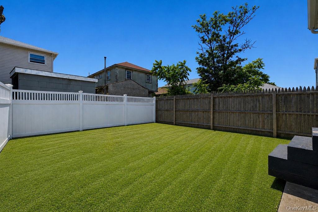 69-39 Elizabeth Avenue Property Photo 15
