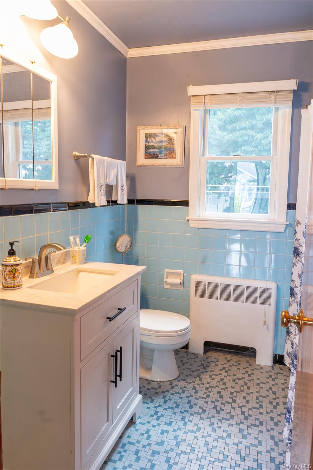 127 Suffolk Avenue Property Photo 12