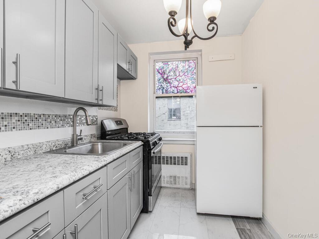 6535 Broadway 2e Property Photo 11