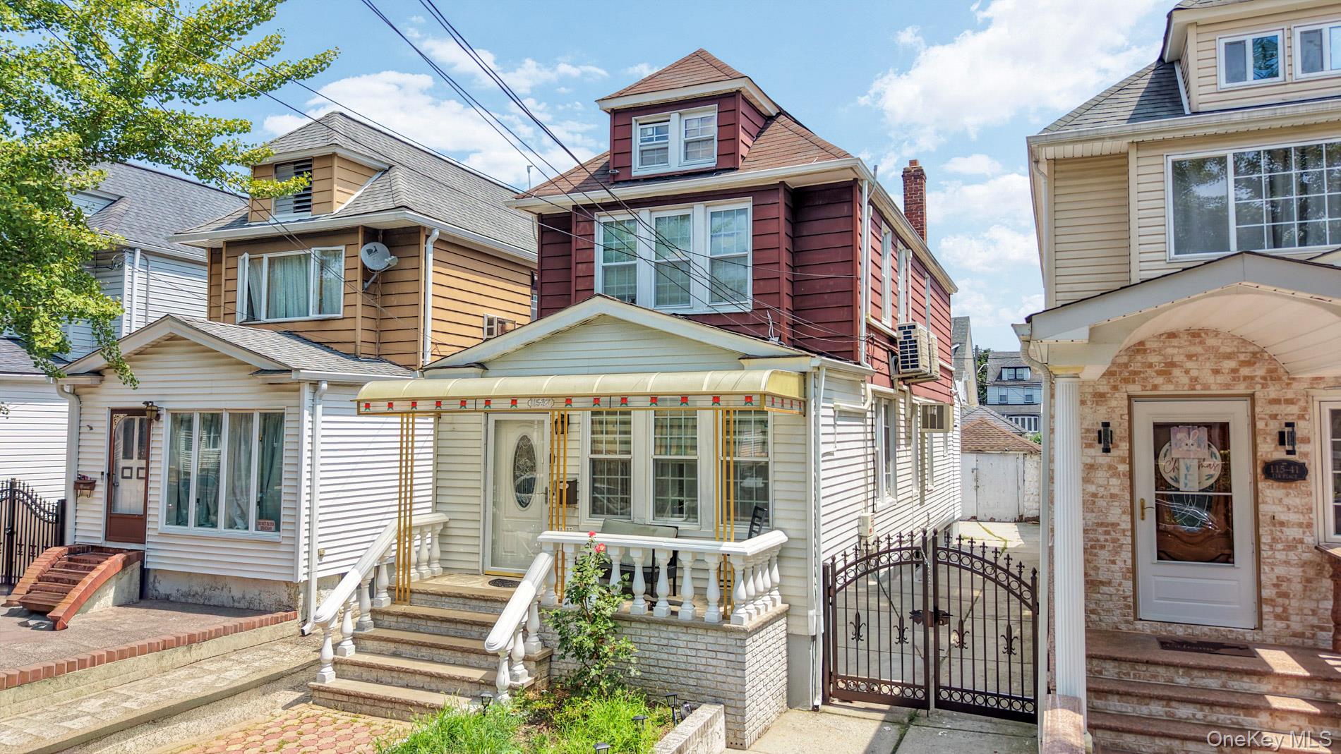 11537 114th Place Property Photo 1
