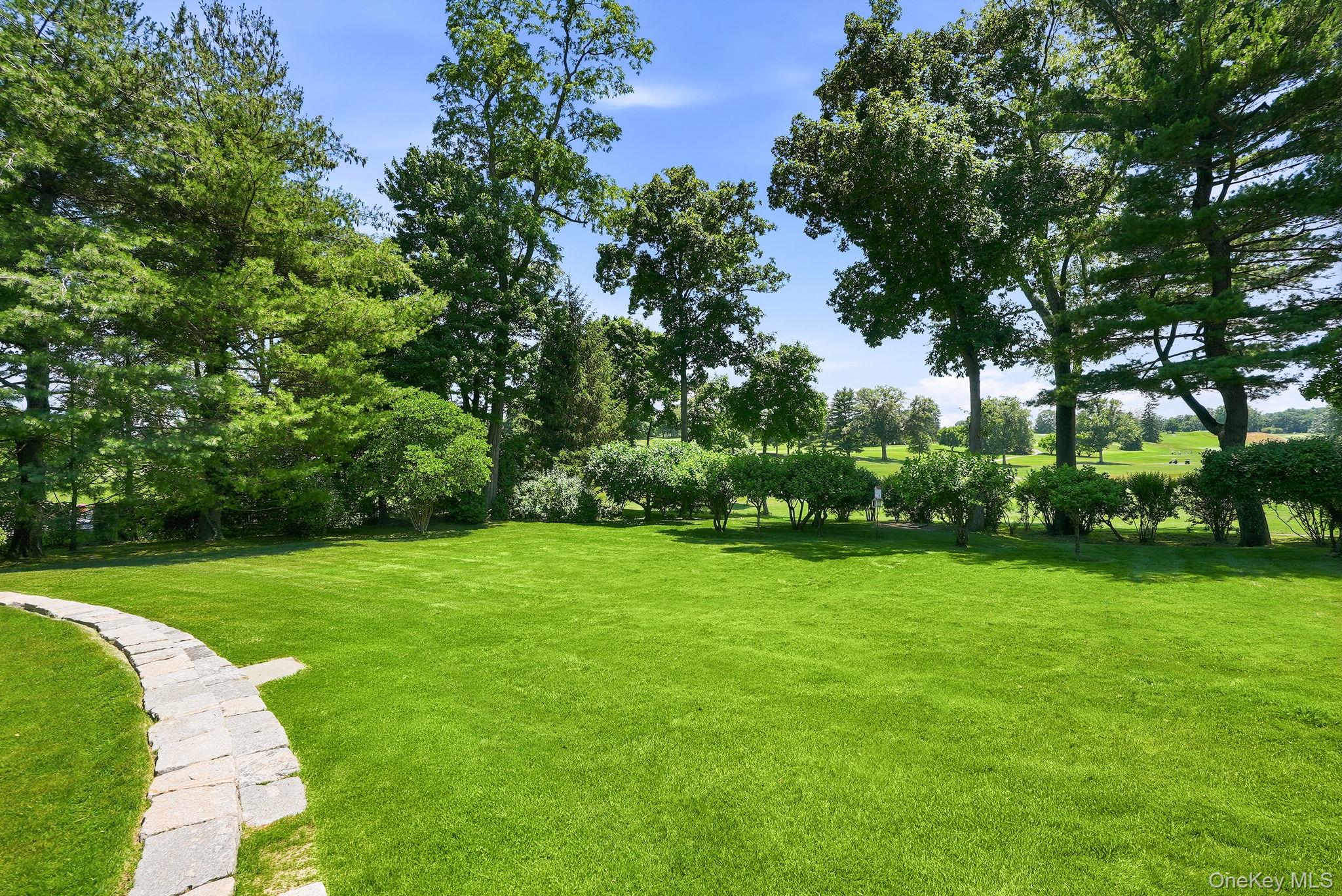 455 Polly Park Road Property Photo 3