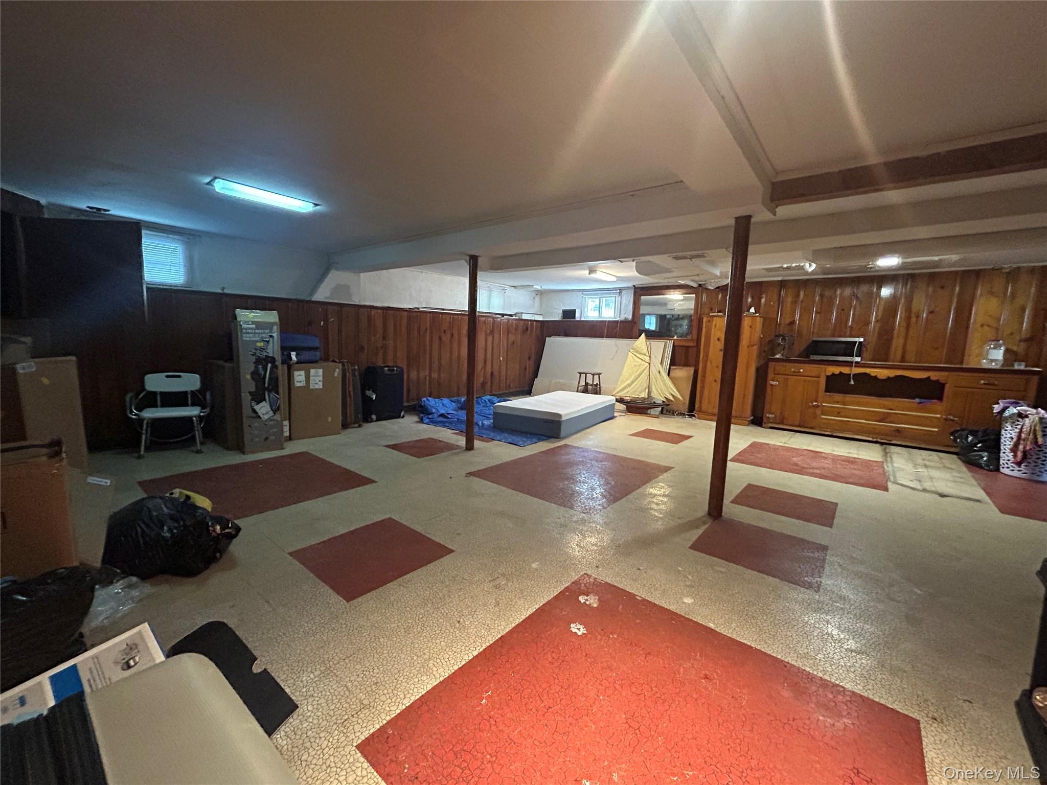 92 Melvin Avenue Property Photo 31