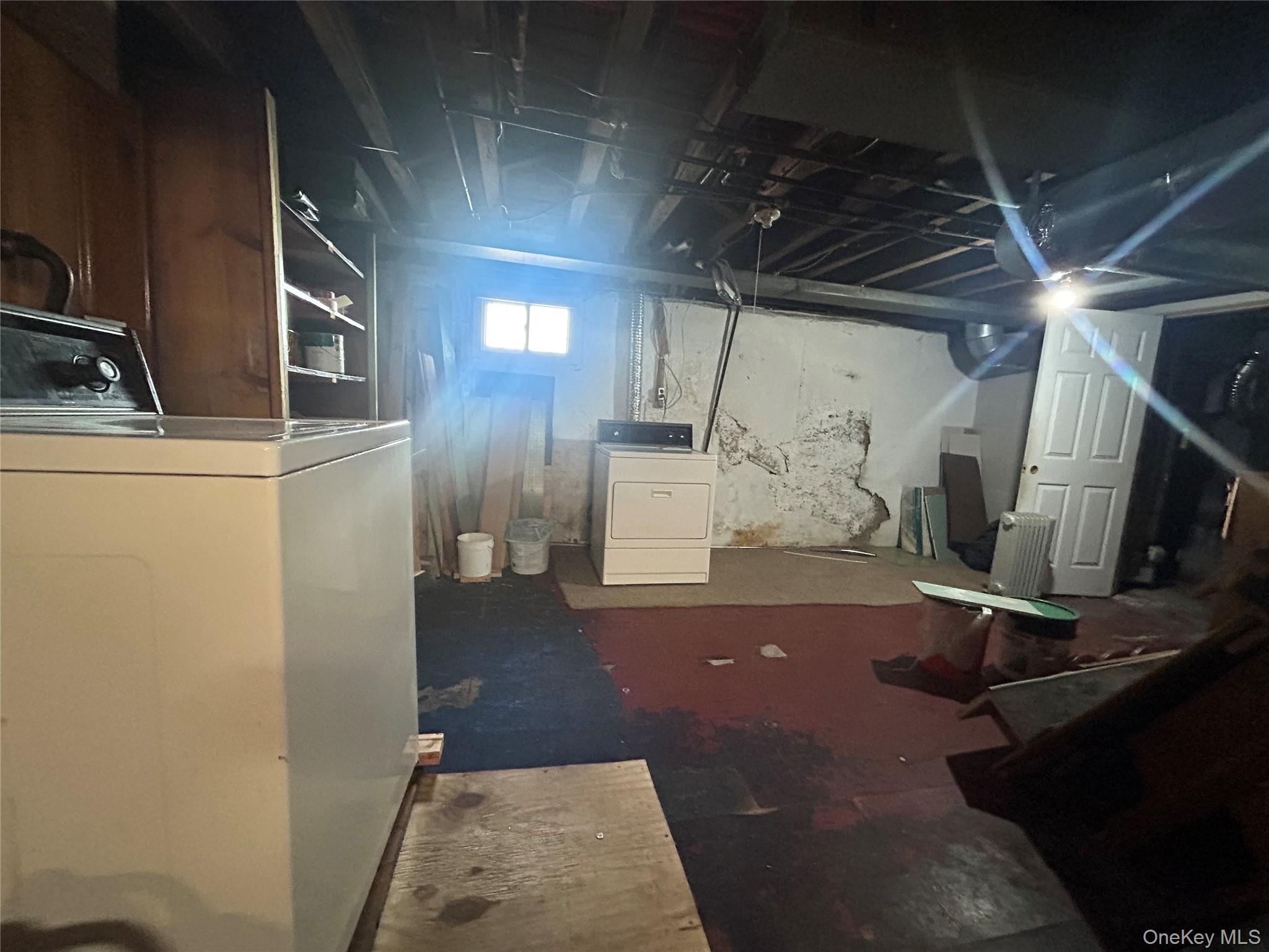 92 Melvin Avenue Property Photo 33
