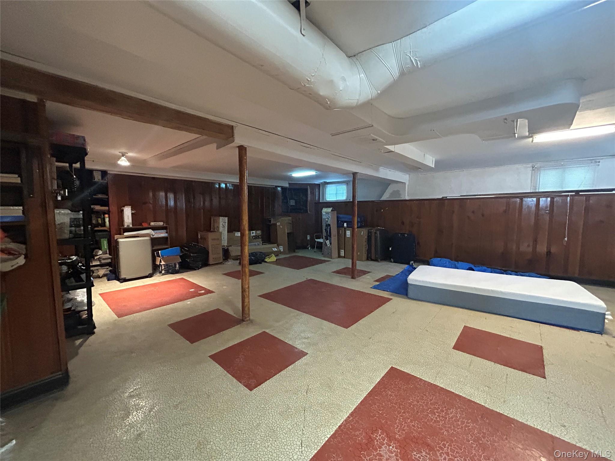 92 Melvin Avenue Property Photo 34