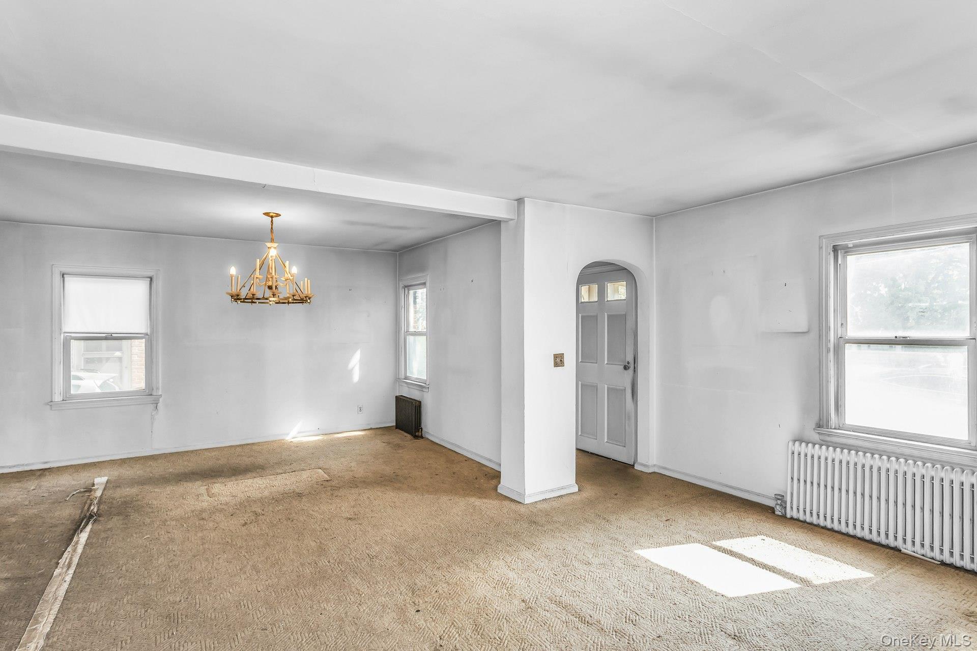 1915 Stewart Avenue Property Photo 4