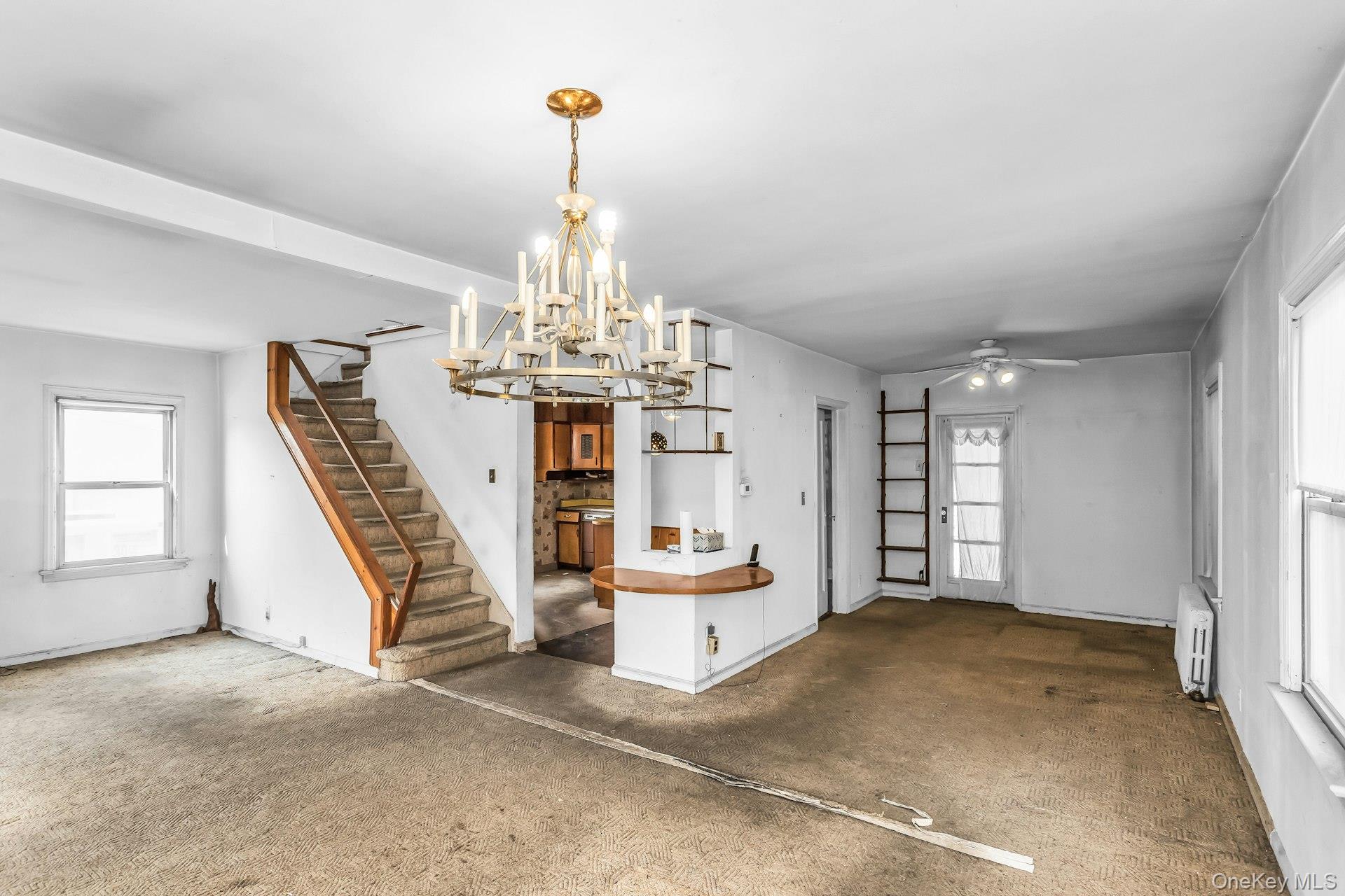 1915 Stewart Avenue Property Photo 5