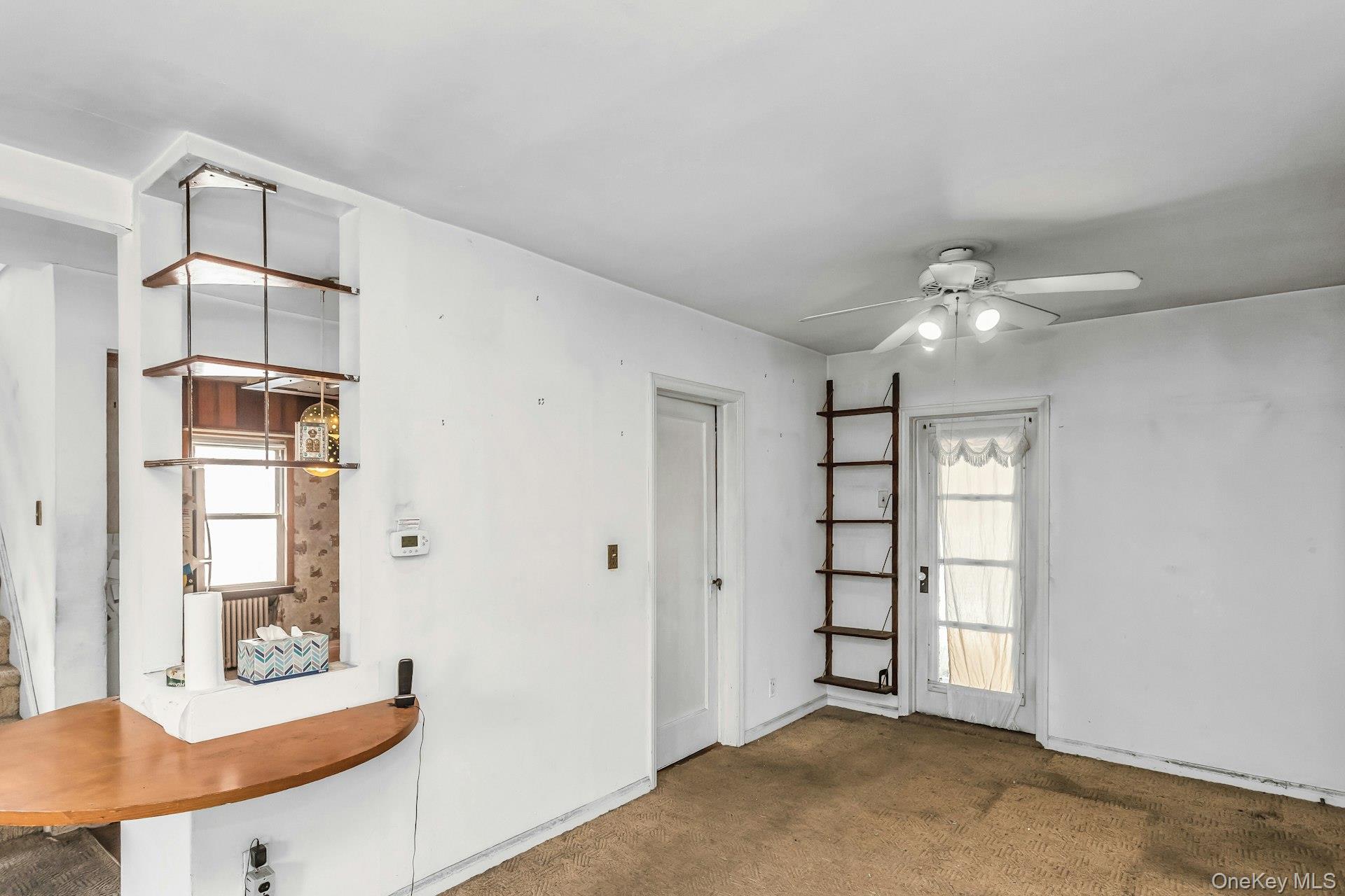 1915 Stewart Avenue Property Photo 8