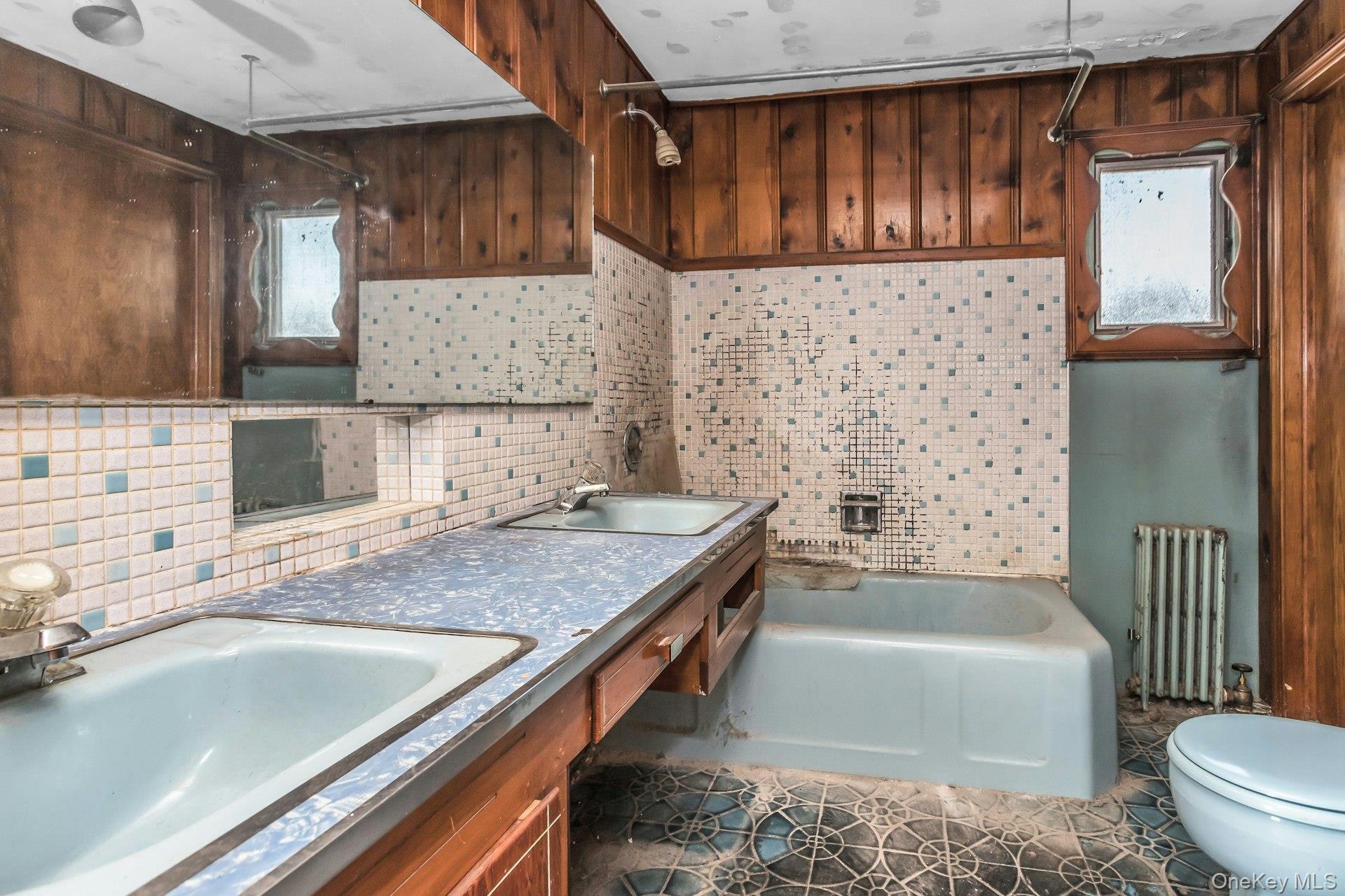 1915 Stewart Avenue Property Photo 19