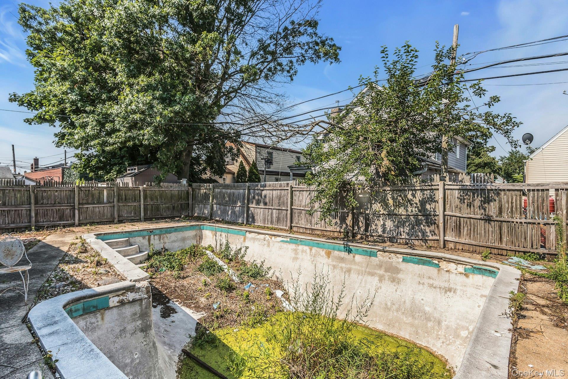1915 Stewart Avenue Property Photo 25