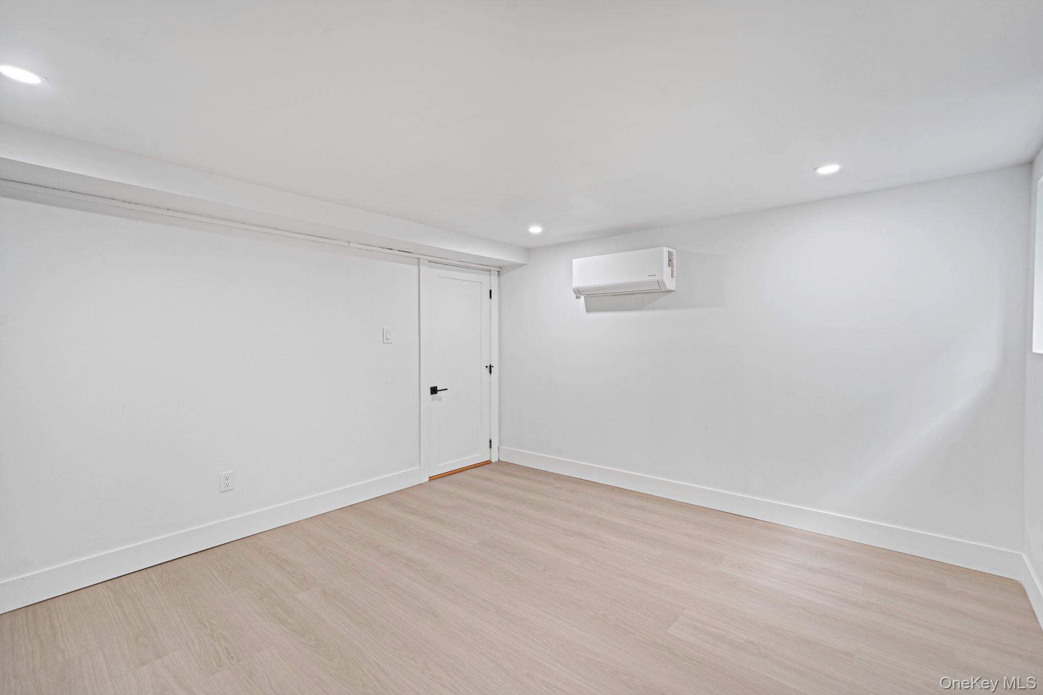 2386 New York Avenue 2 Property Photo 7