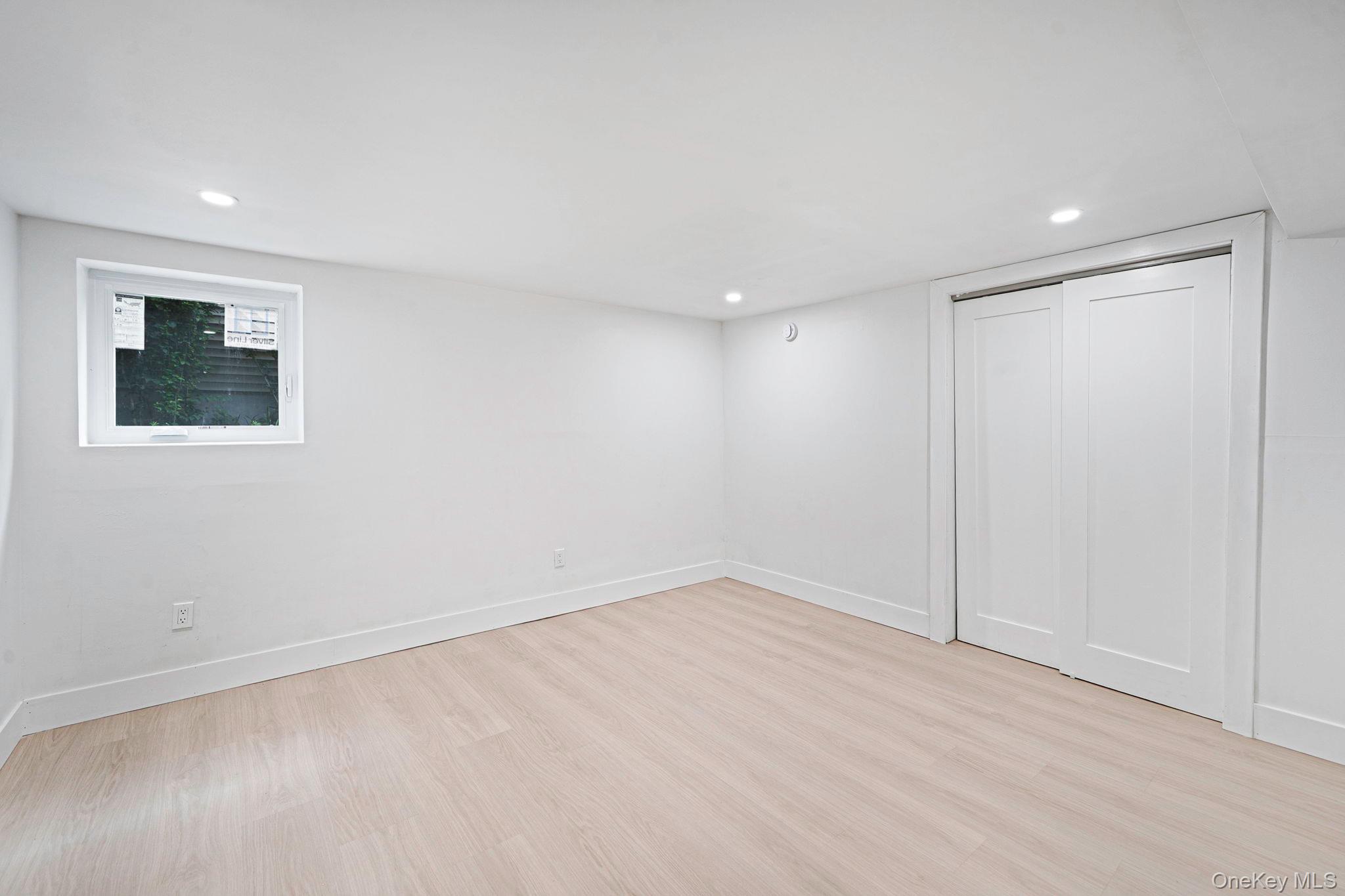 2386 New York Avenue 2 Property Photo 8