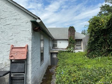 38 S Hillside Avenue Property Photo 7