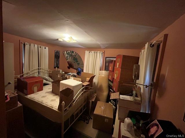 38 S Hillside Avenue Property Photo 19