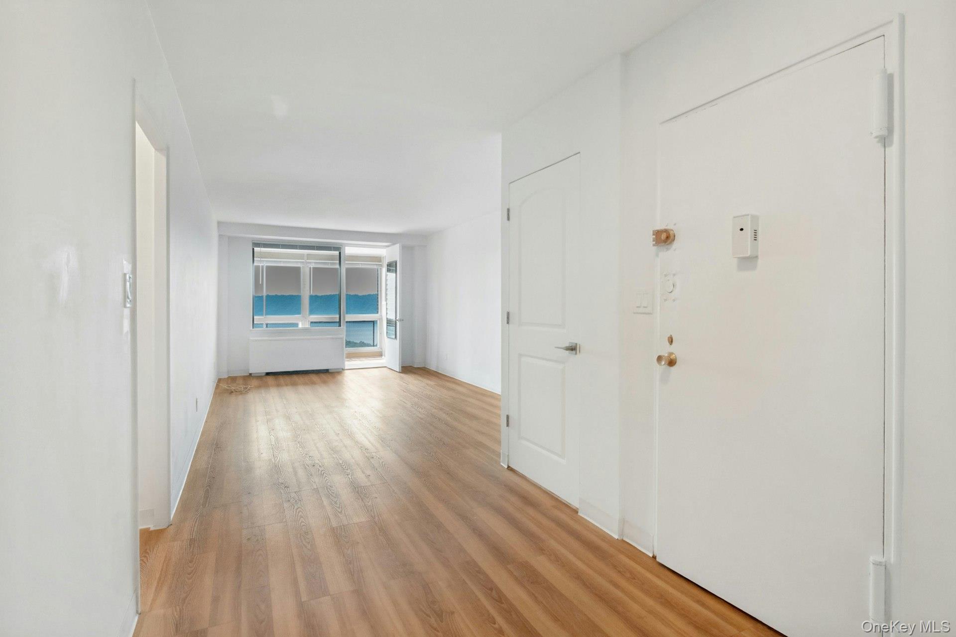 4705 Henry Hudson Parkway 15c Property Photo 4