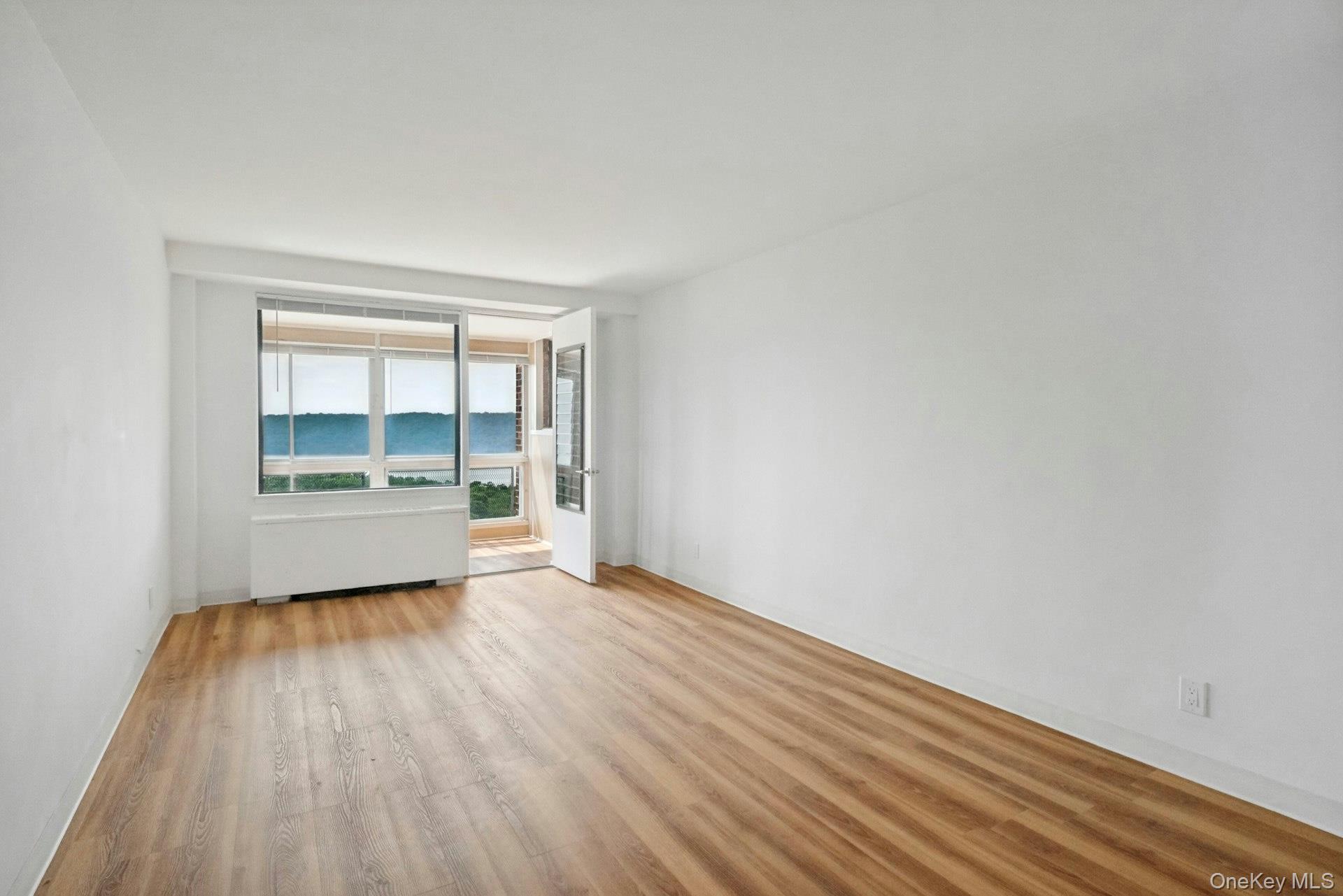 4705 Henry Hudson Parkway 15c Property Photo 6