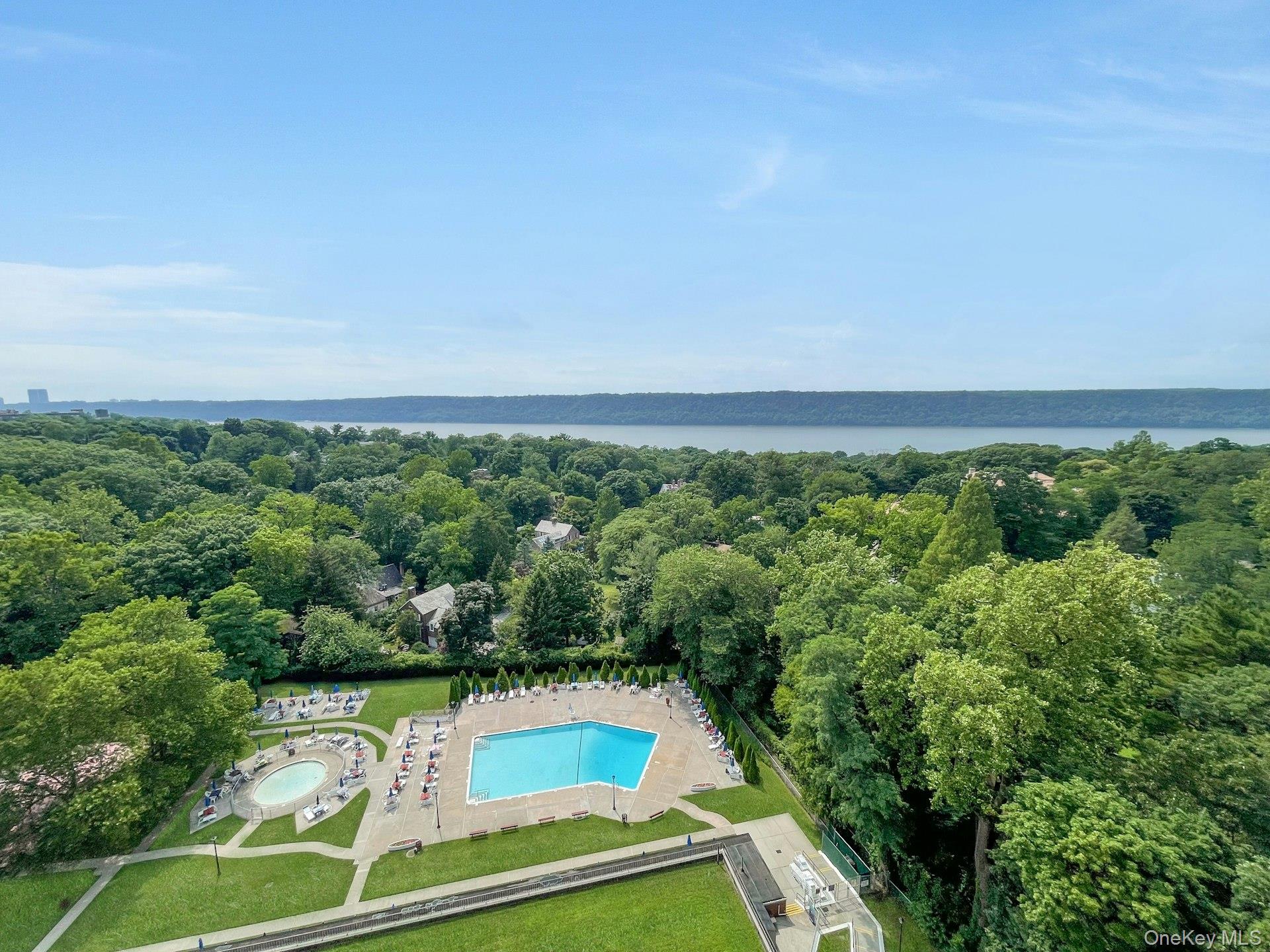 4705 Henry Hudson Parkway 15c Property Photo 21