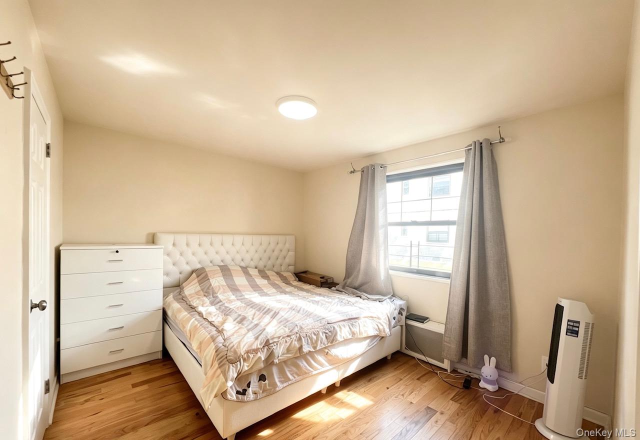 13604 68th Drive A Property Photo 4