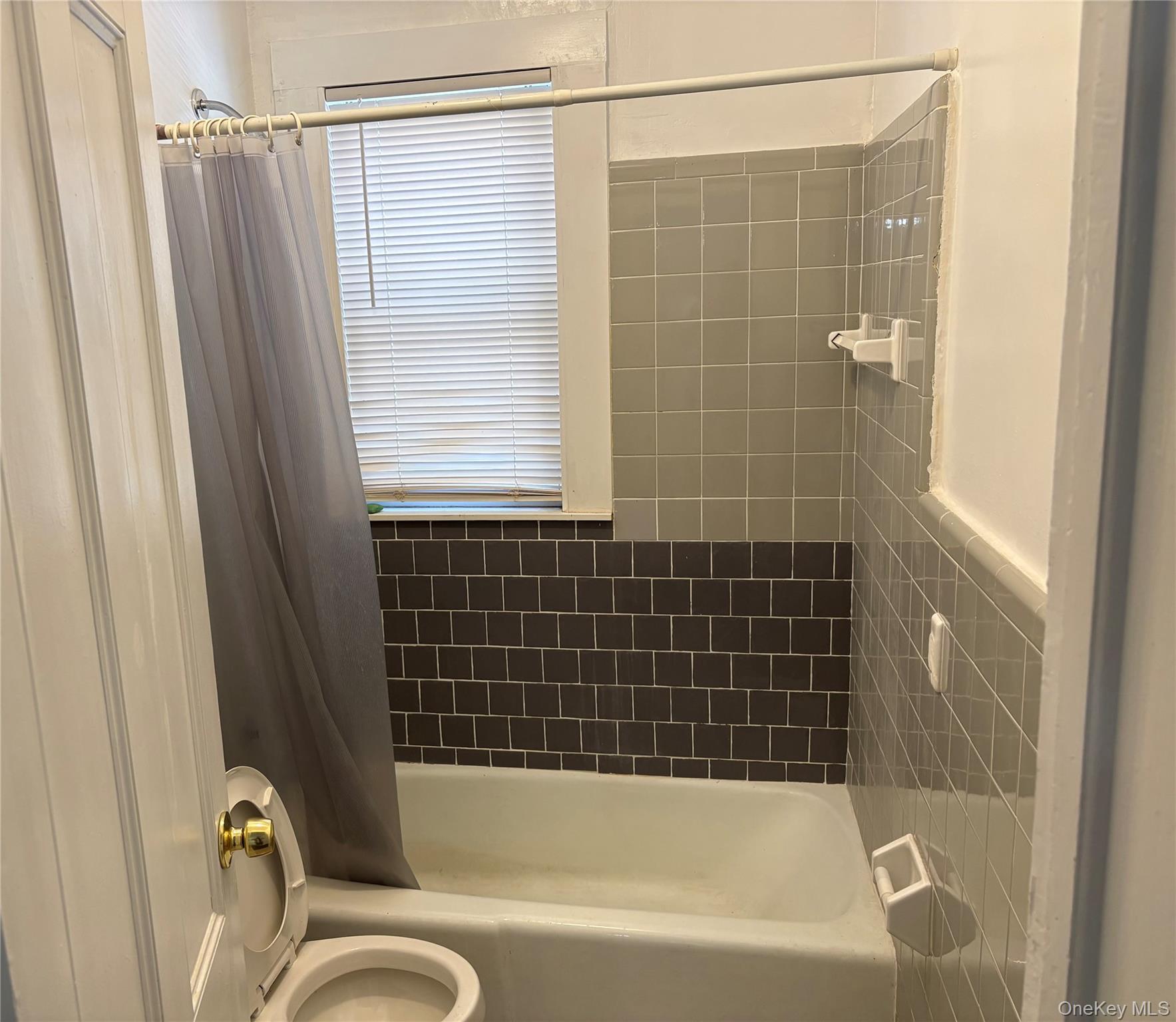 137 N Clinton Street Property Photo 22