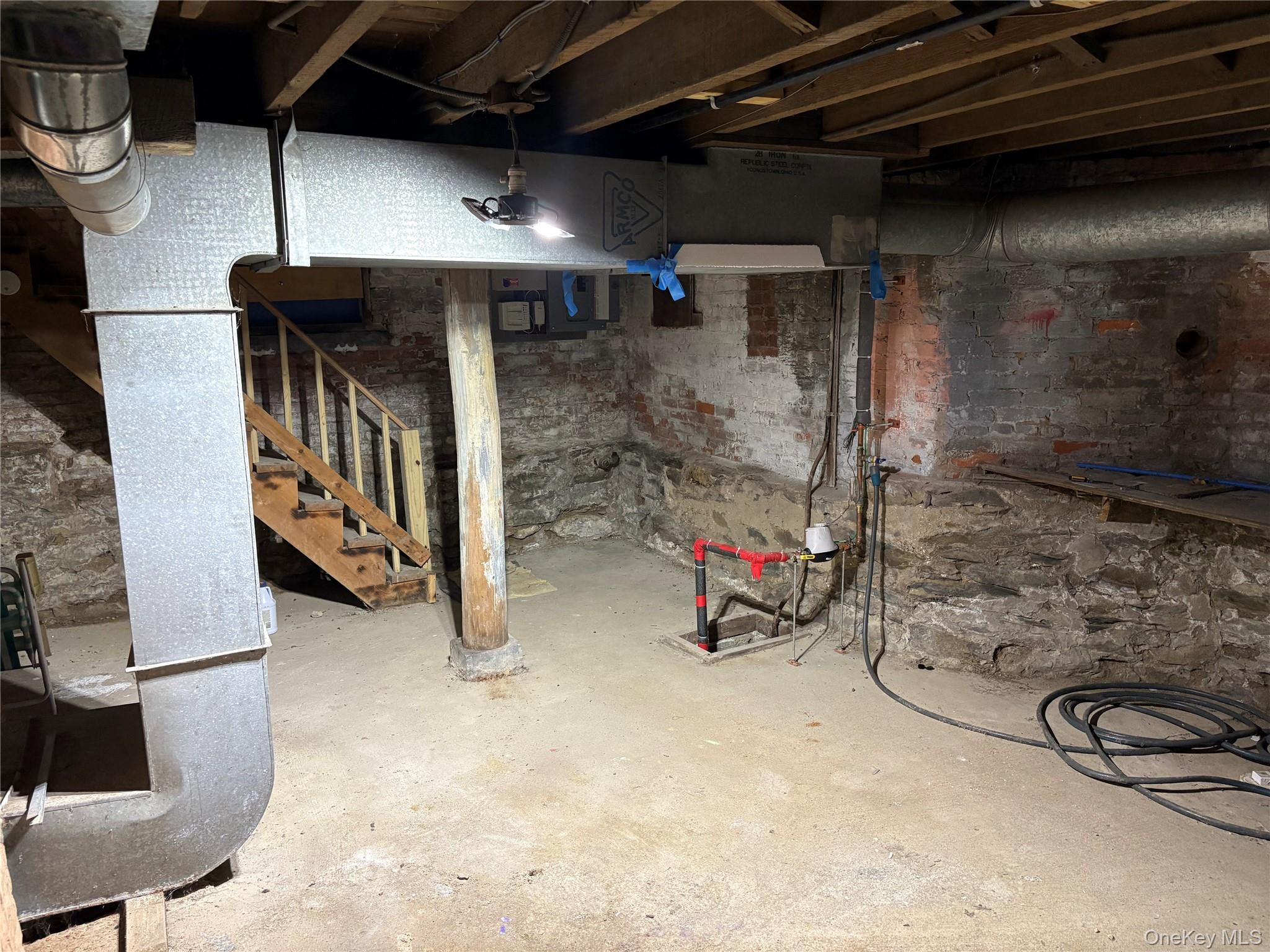 137 N Clinton Street Property Photo 26